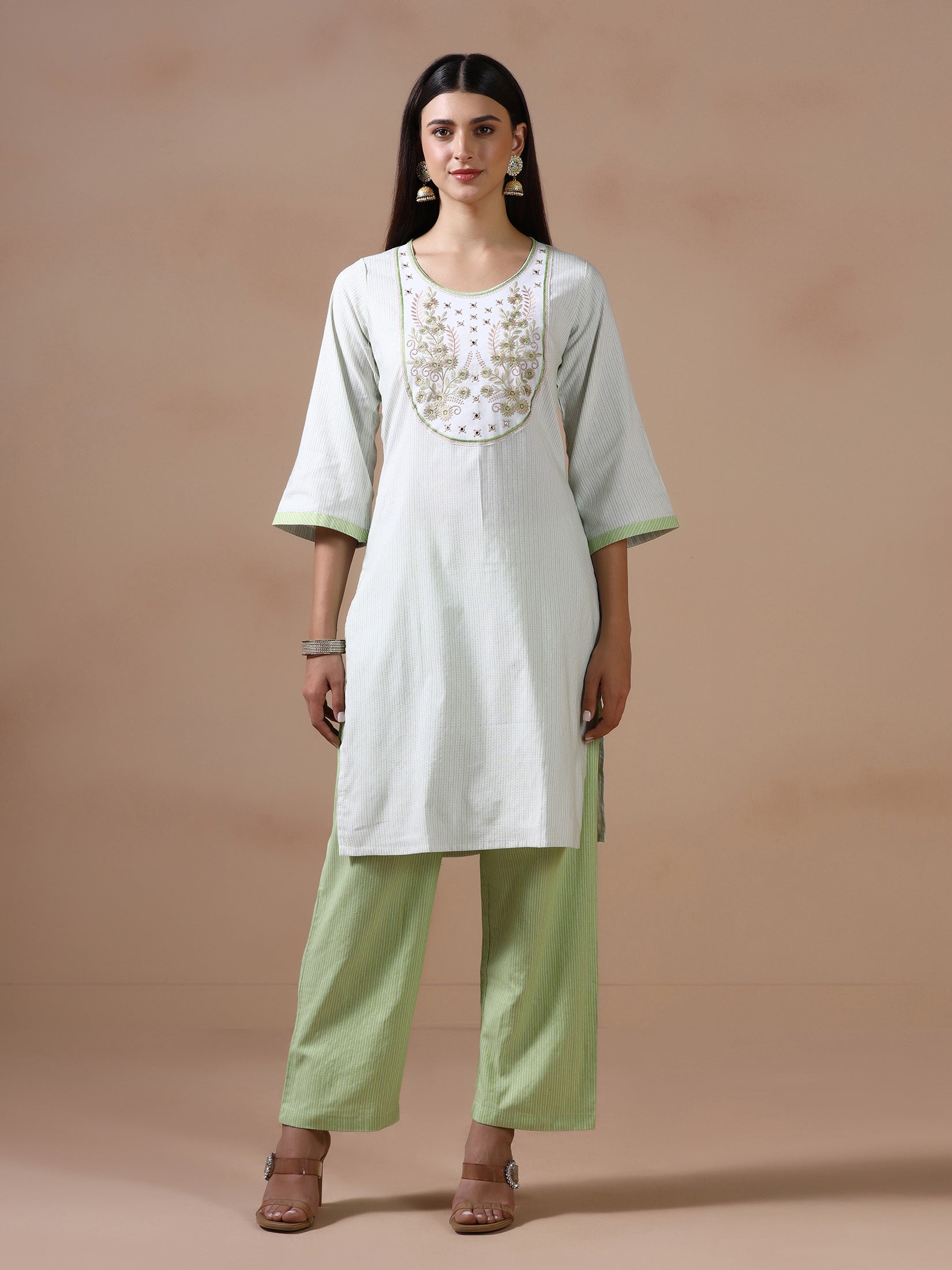 Women Poly Cotton Green Embroidered Yarn Dyed Kurta Comfort Pant Dupatta