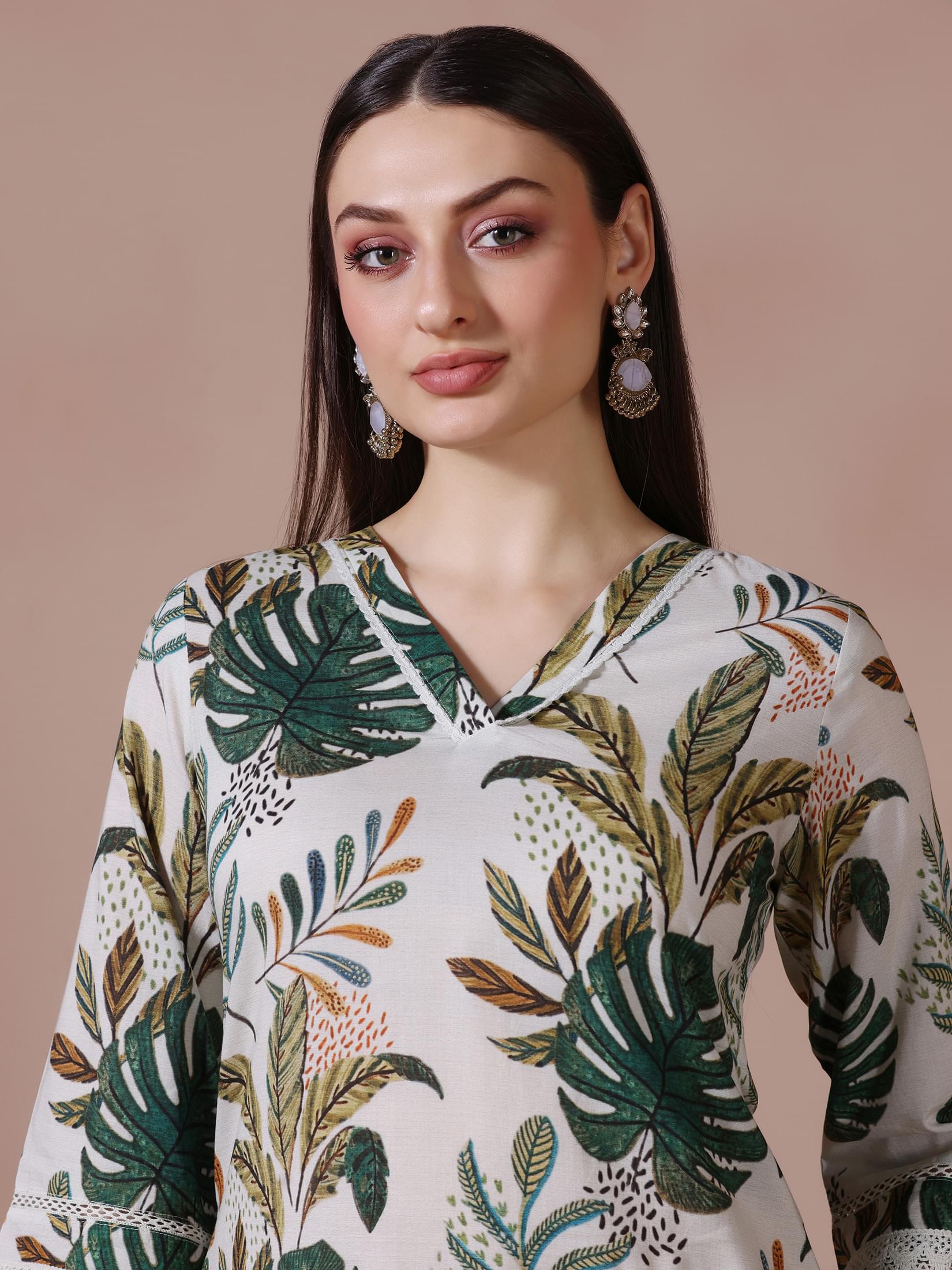 Women Cotton Green Printed Kurta Comfort Pant Dupatta.