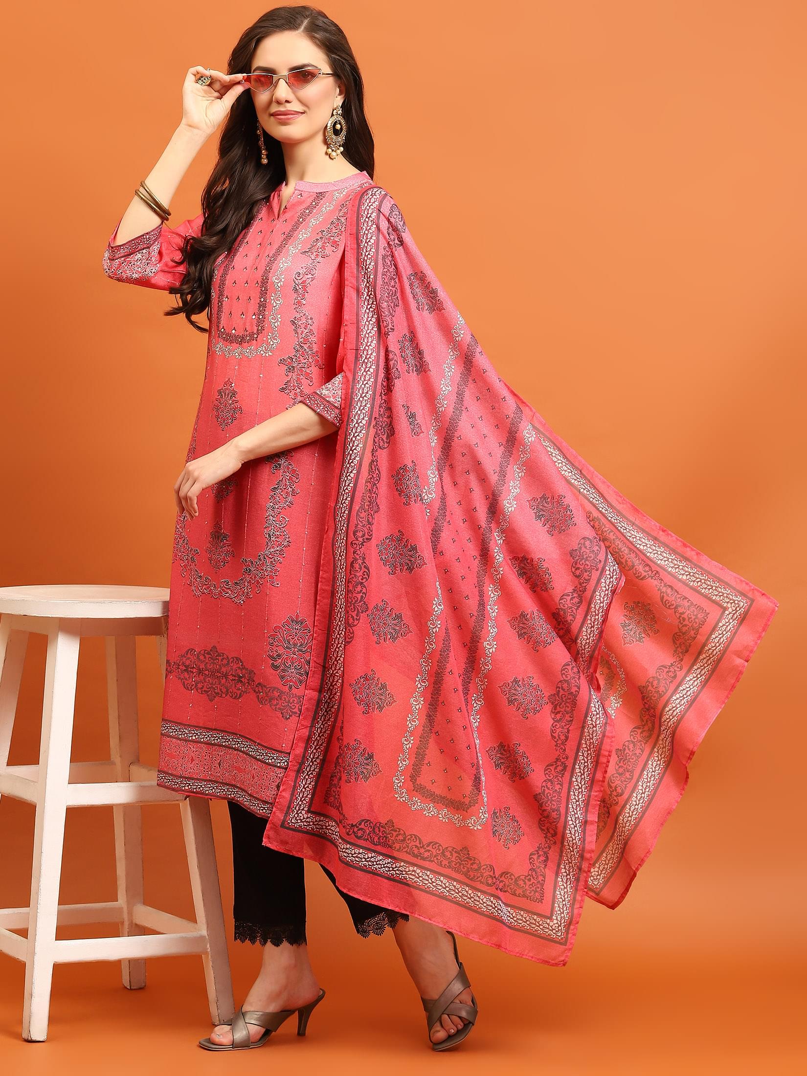 Women Coral Straight Kurta Trouser Dupatta.