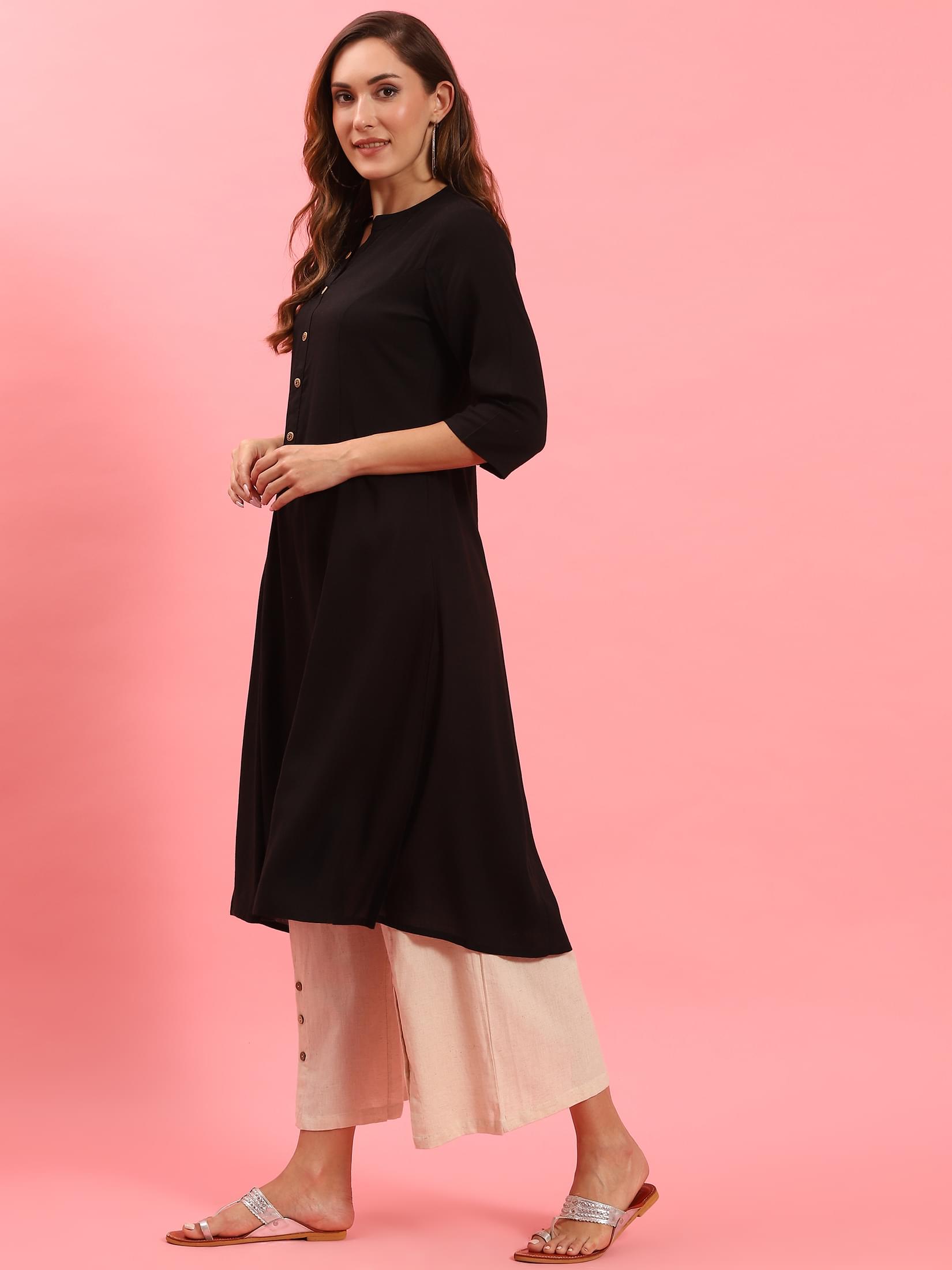 Women Black Plain Kurta.