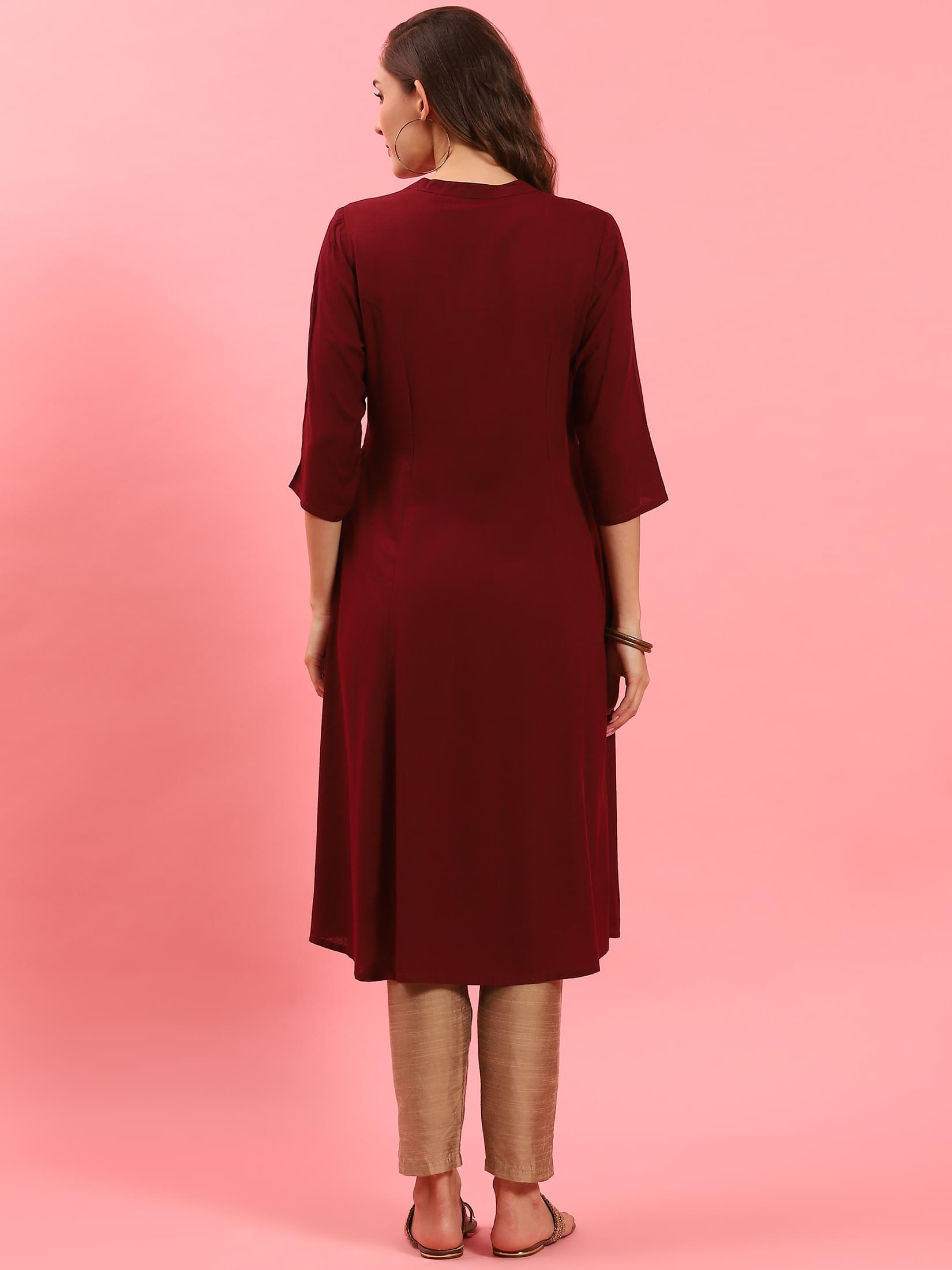 Women Burgundy Plain Kurta.