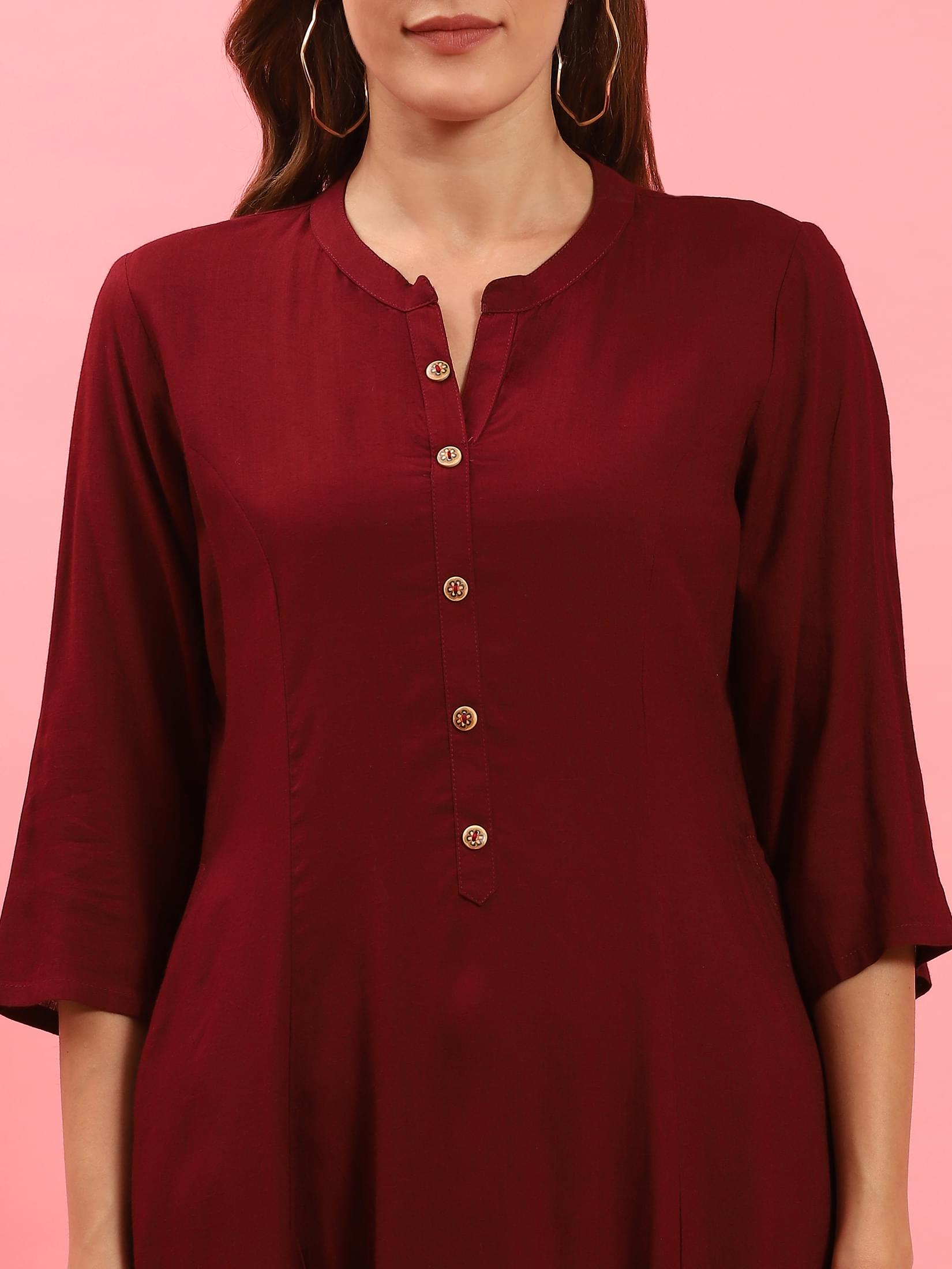 Women Burgundy Plain Kurta.