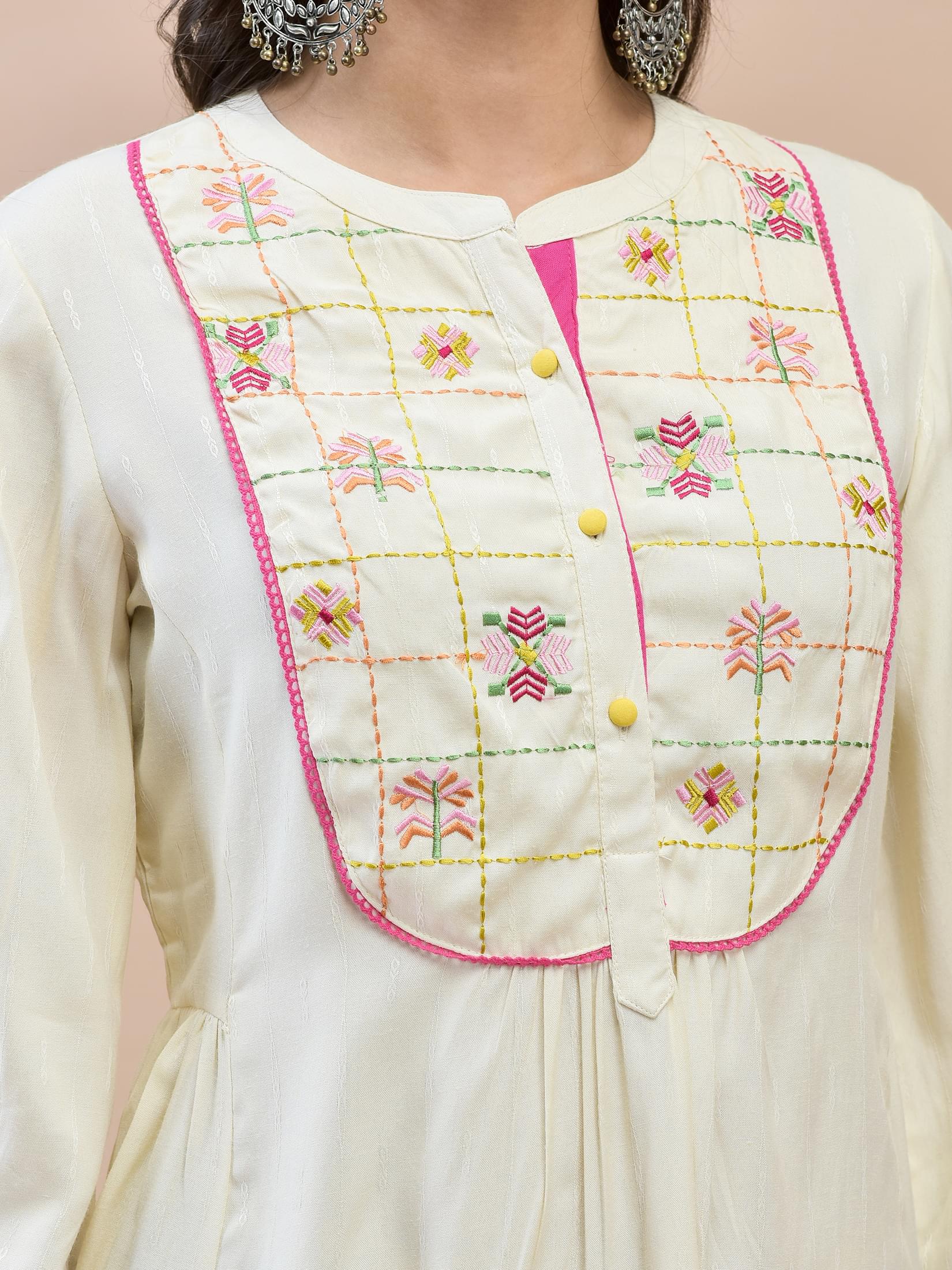 Women Liva (Rayon) Off White Embroidered Tunic.