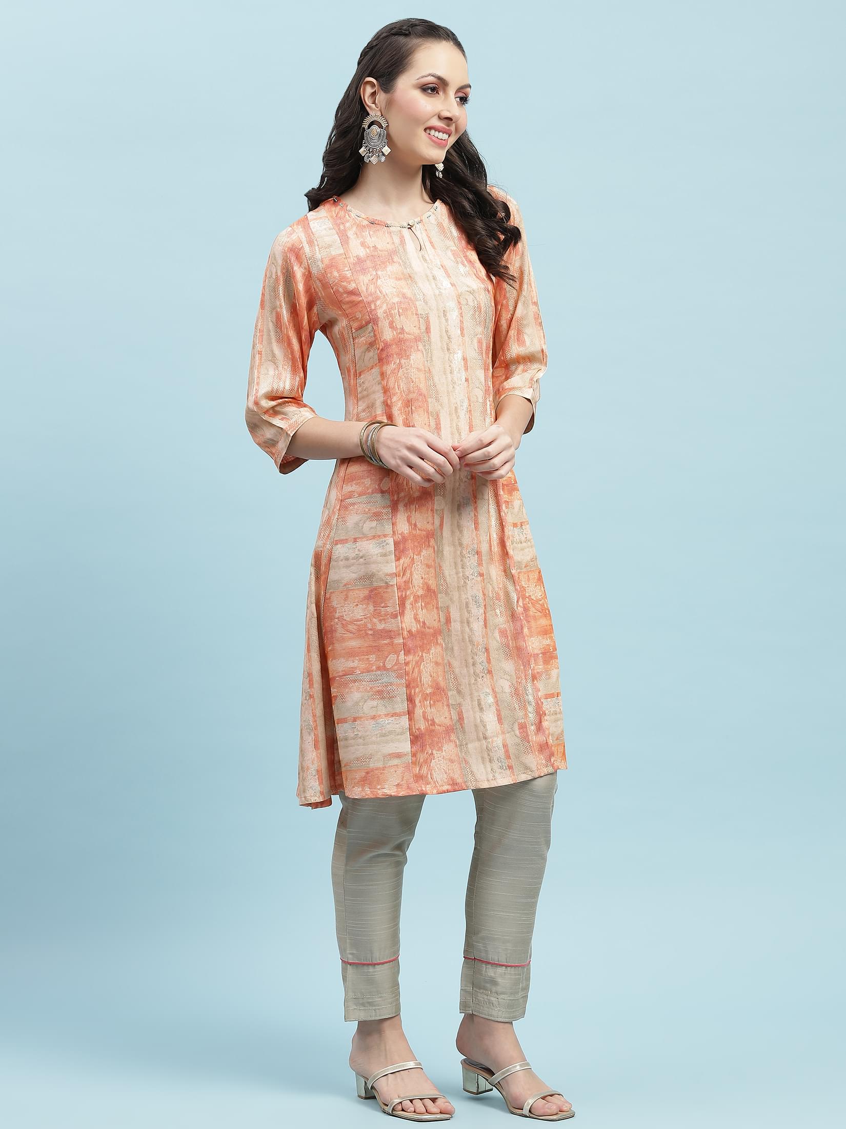 Women Orange Abstract Printed Kurta.