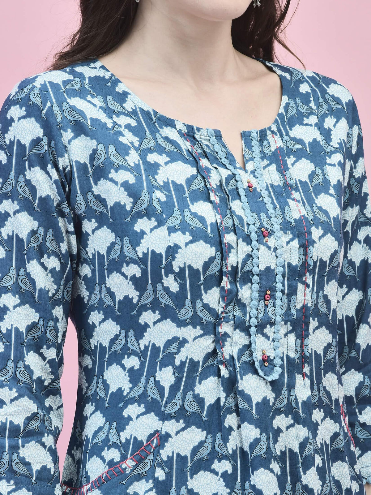Women Liva Rayon Blue Floral Print Tunic.