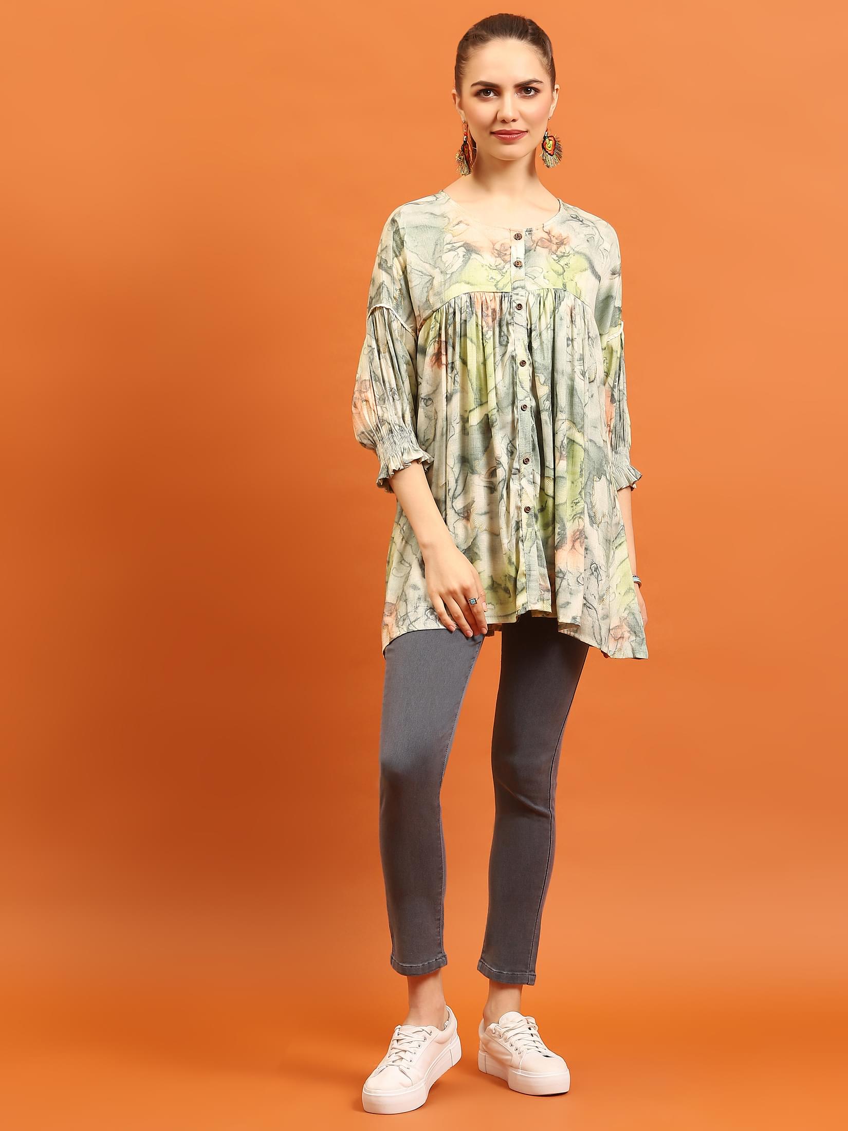 Women Green Abstract Boxy Fit Tunic.