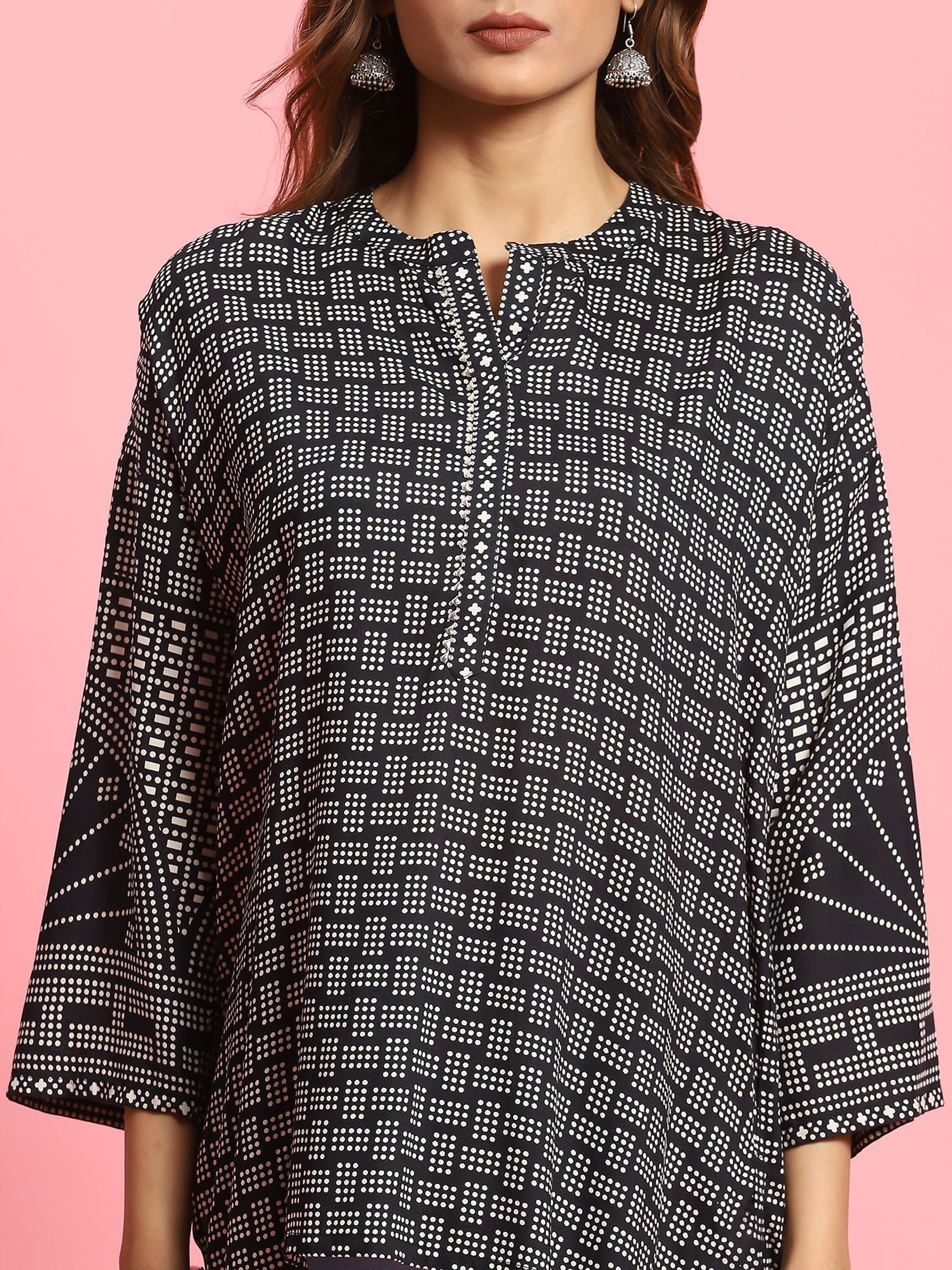 10585DARKNAVYBLUE_closer