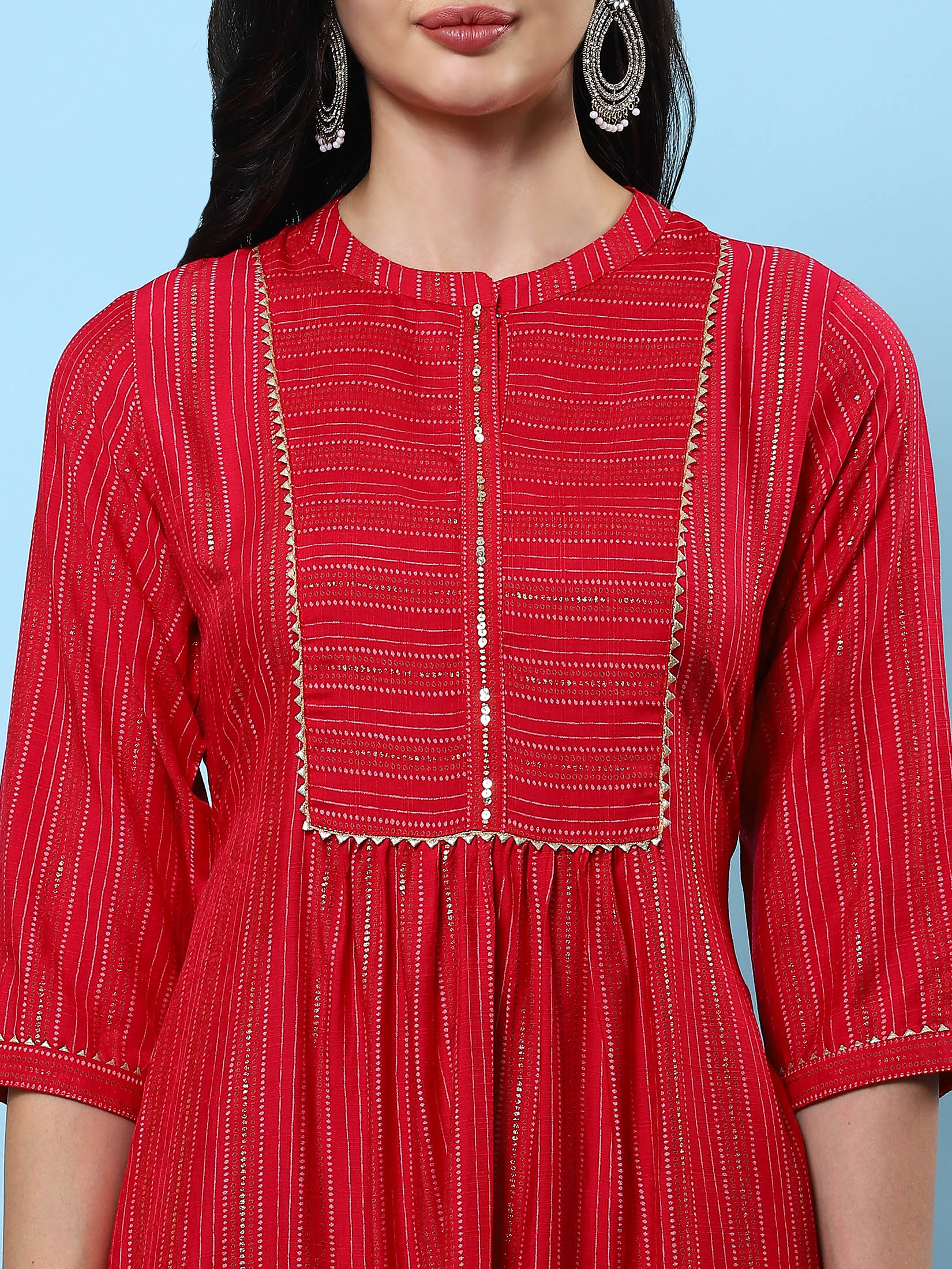 10588DARKPINK_closer_jpg