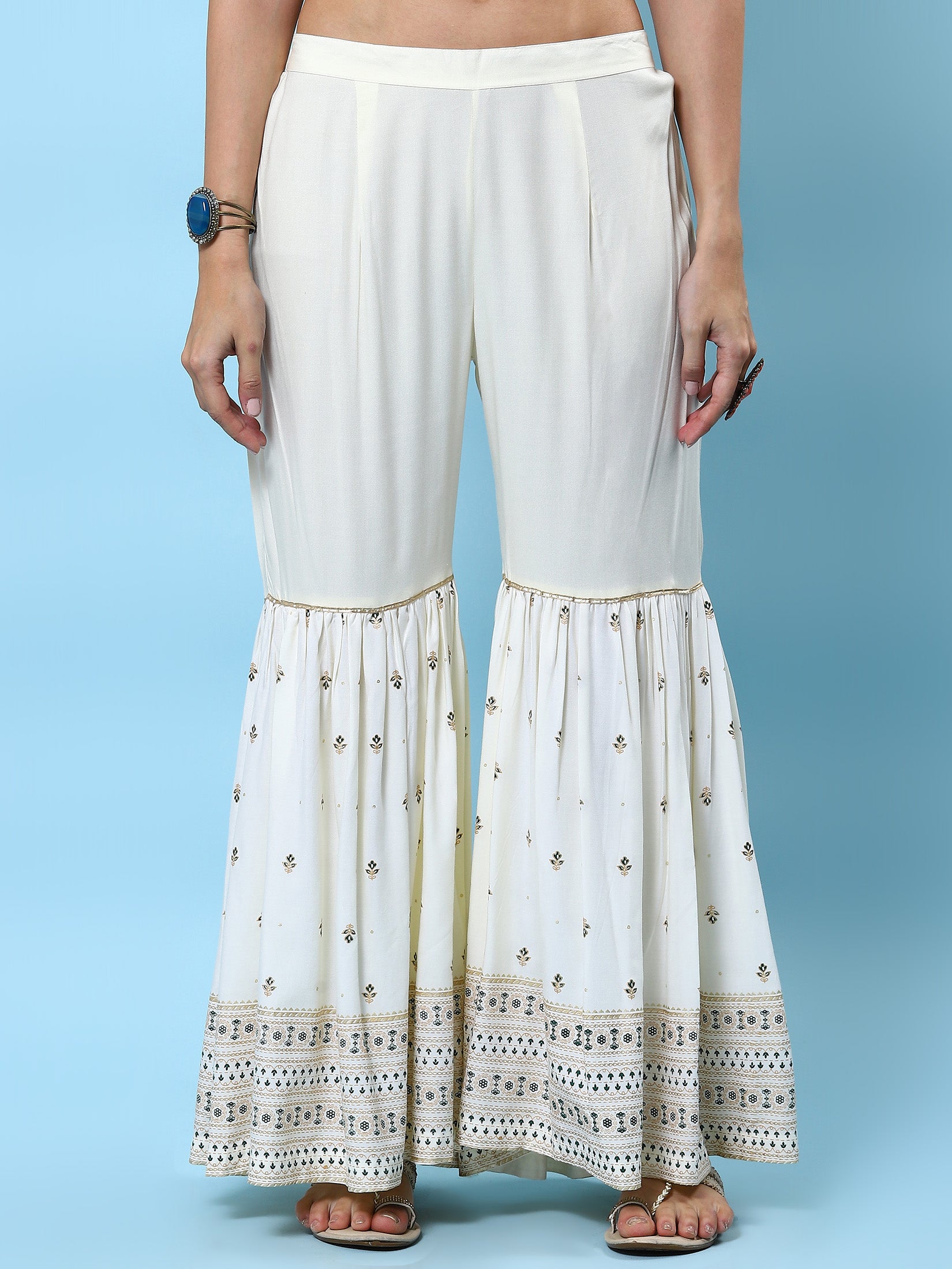 10655OFFWHITE_GREEN_bottom_jpg