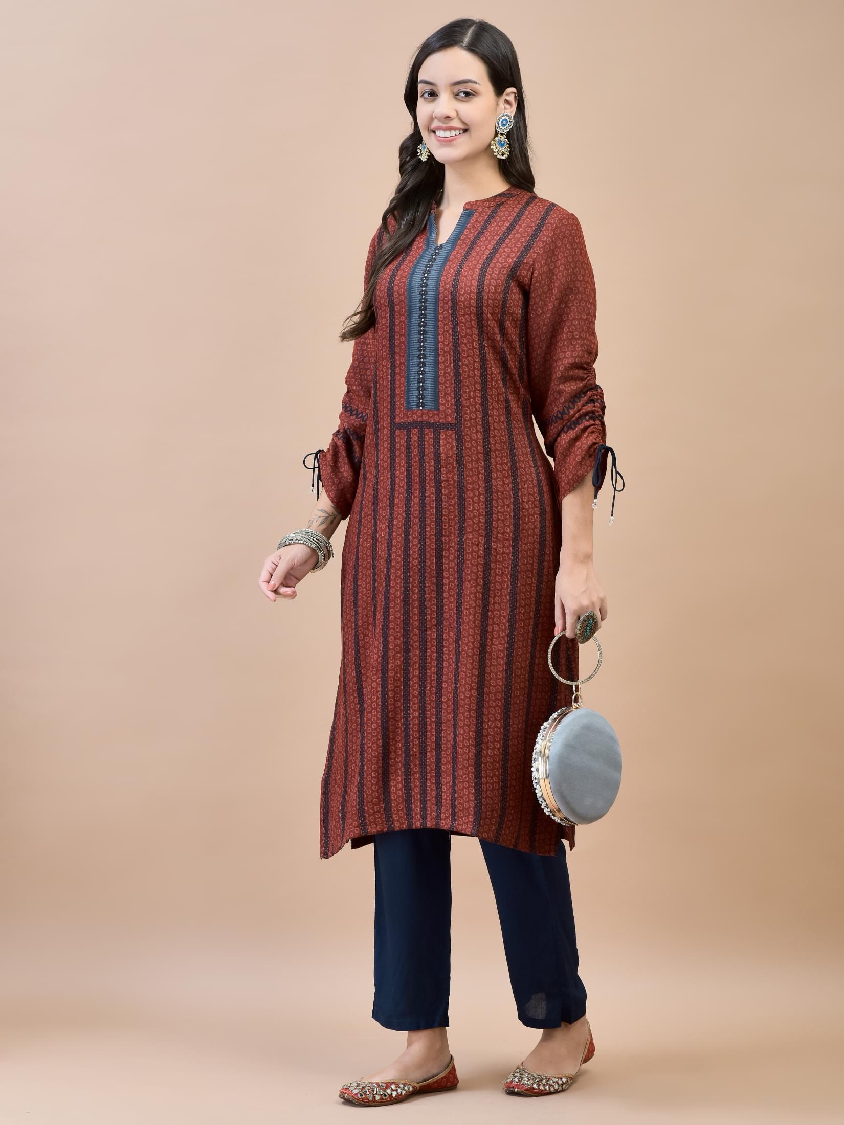 Women Liva Rayon Maroon Printed Kurta.