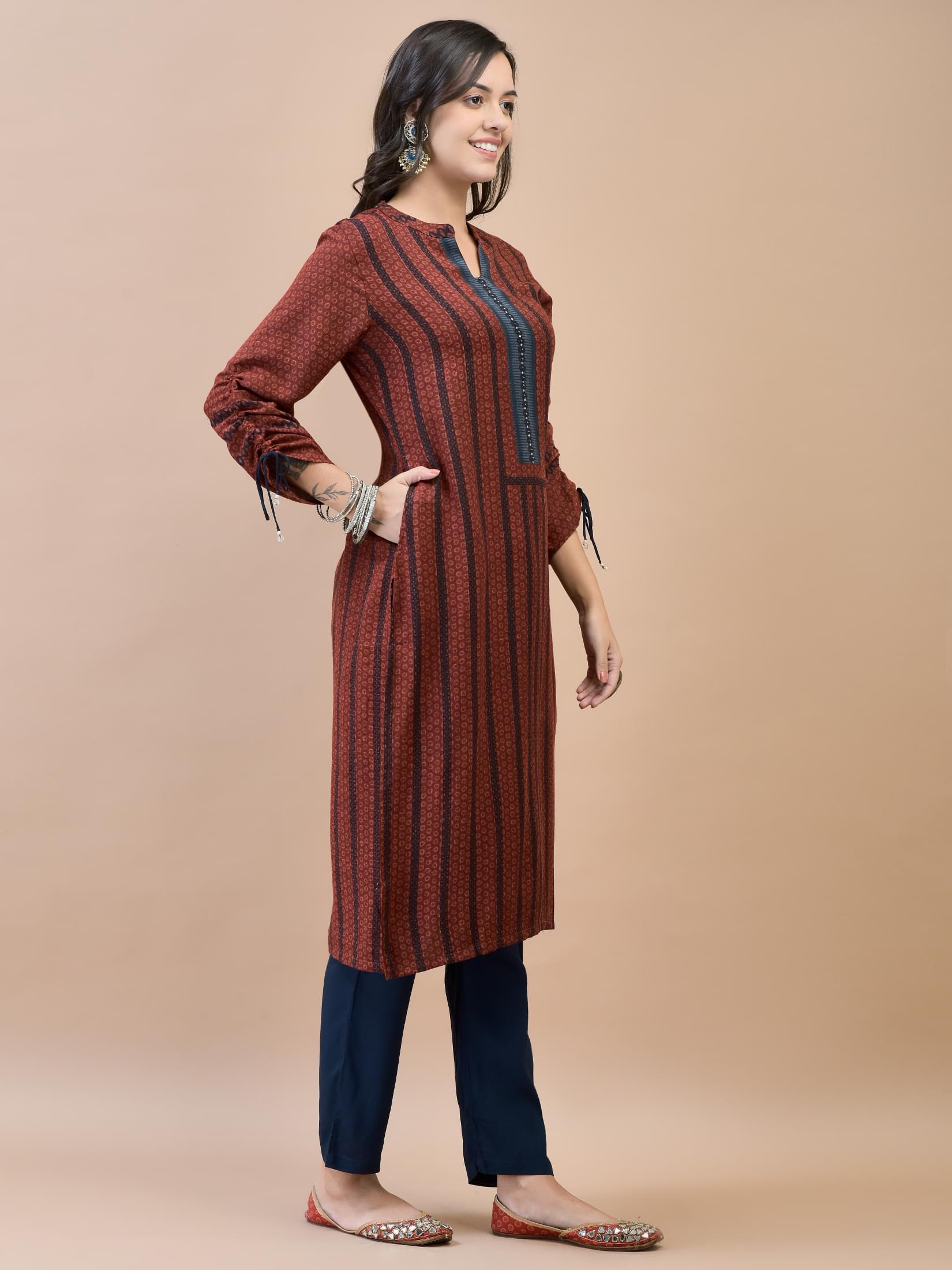 Women Liva Rayon Maroon Printed Kurta.