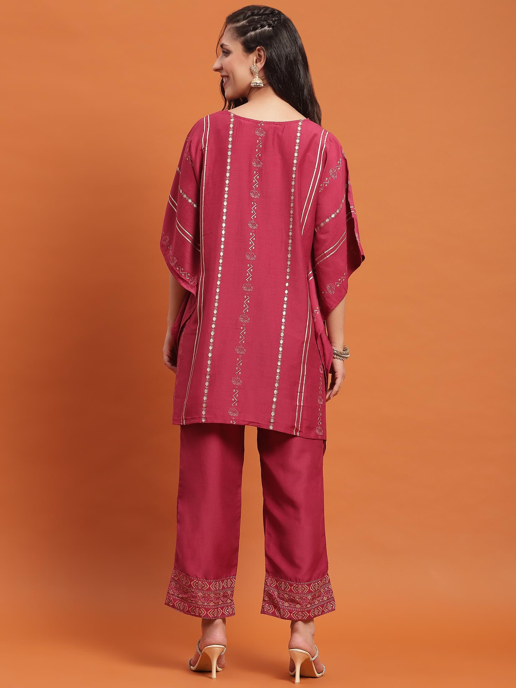 Women Pink Printed Co-Ord Set.