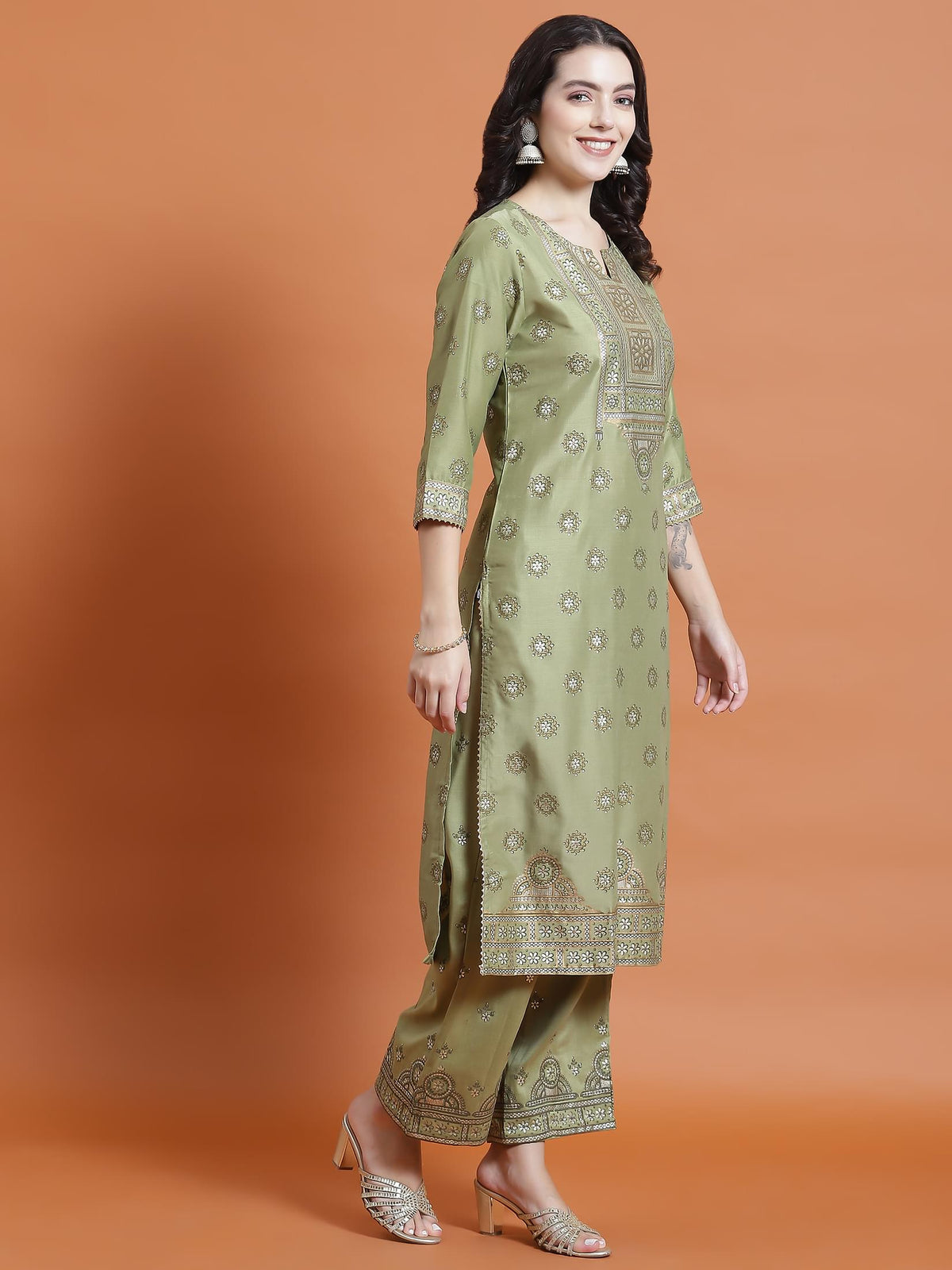 Women Green Placement Print Kurta Comfort Pant Dupatta.
