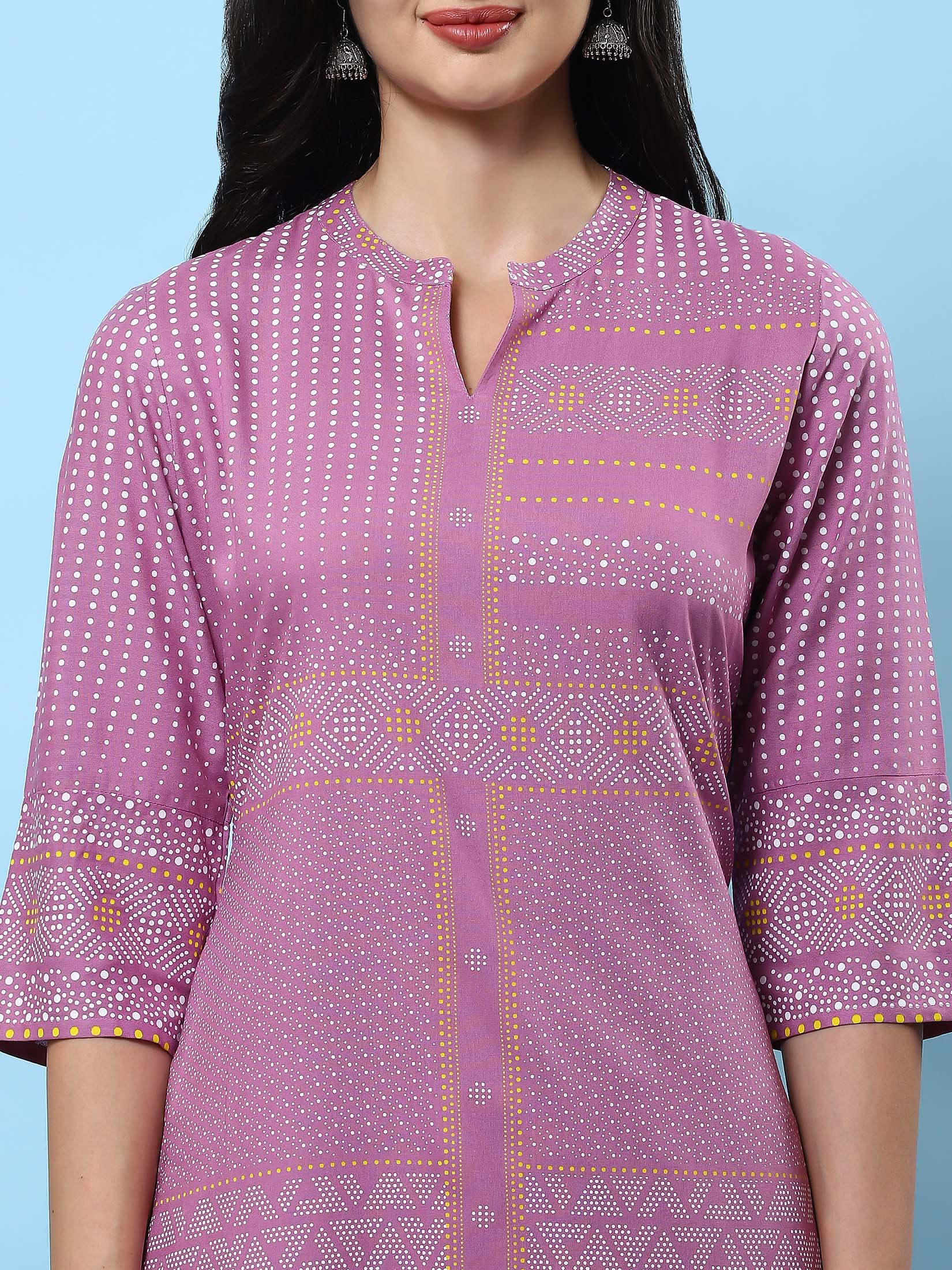 10698LILAC_closer_jpg