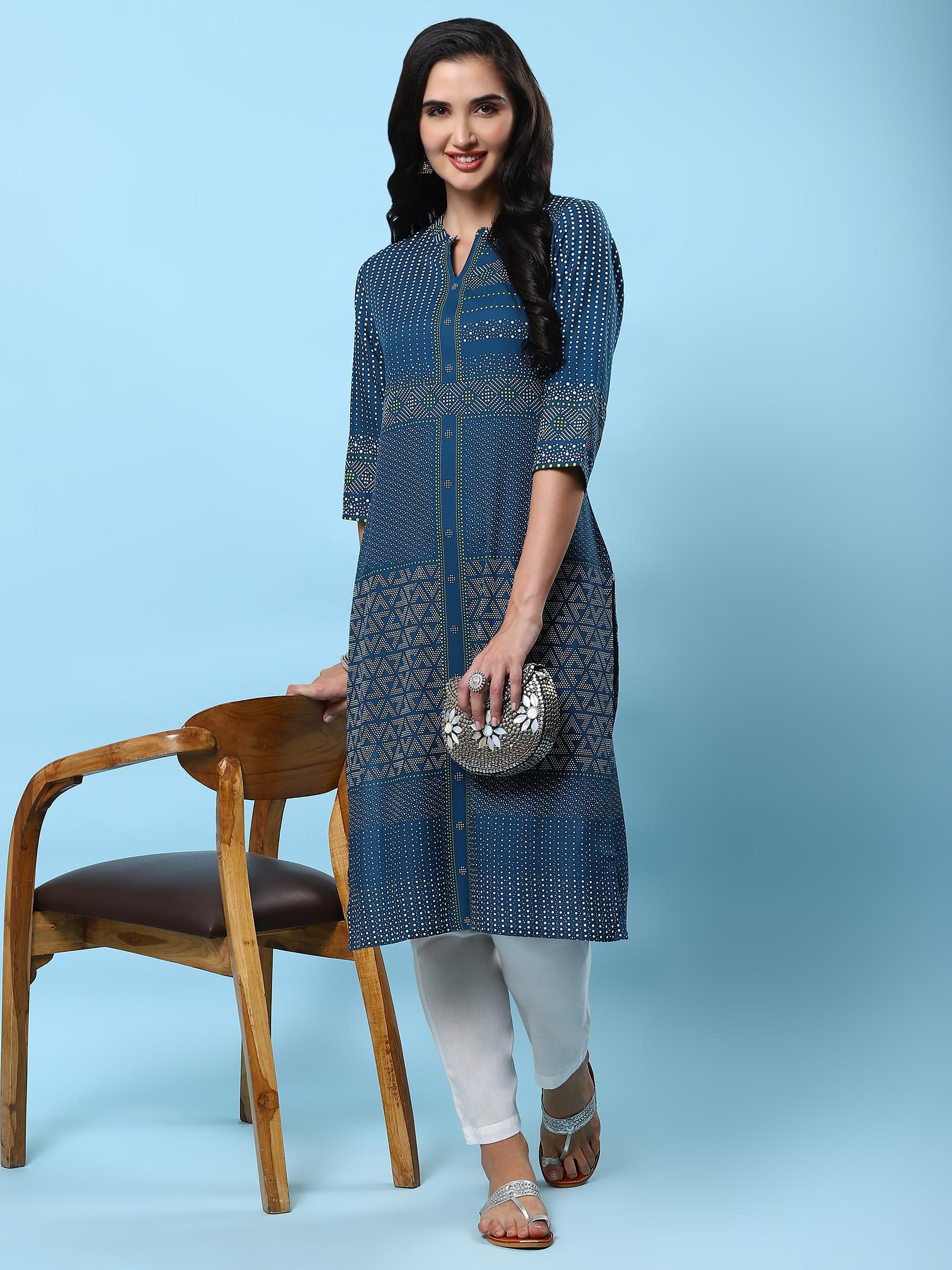 Women Blue Geometric Printed Kurta.