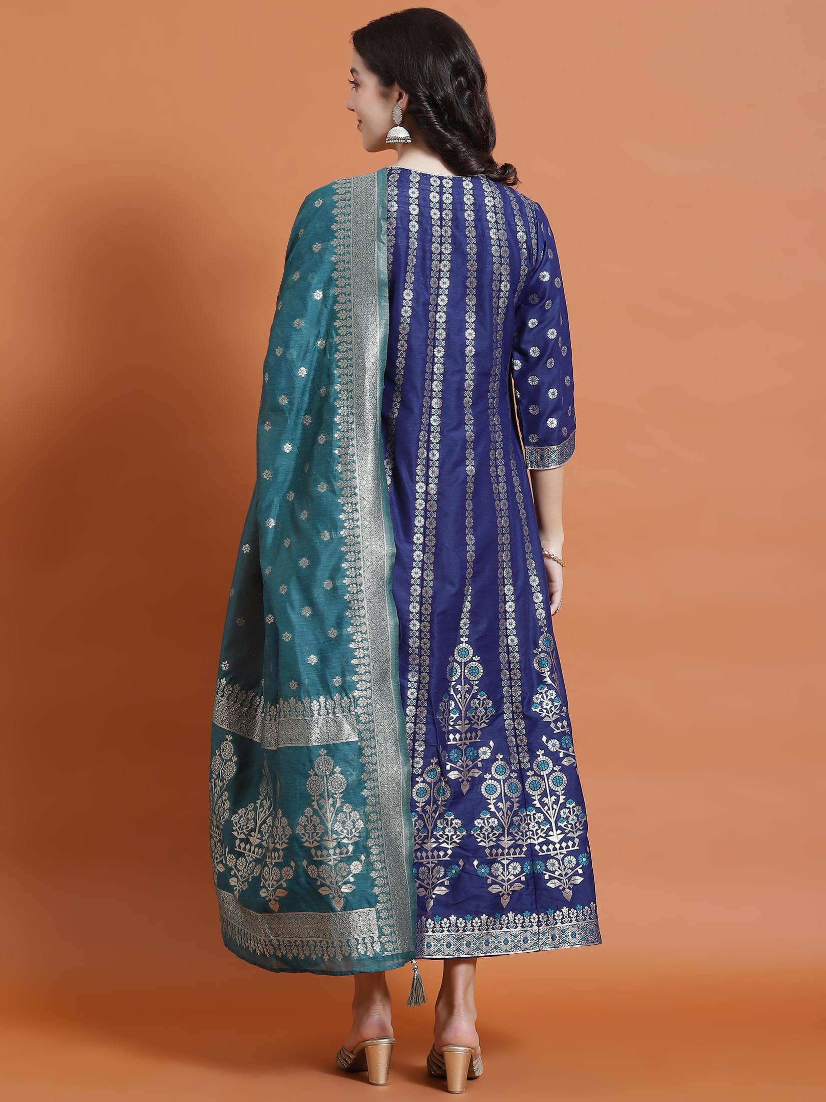 Women Blue Printed Dress With Dupatta.