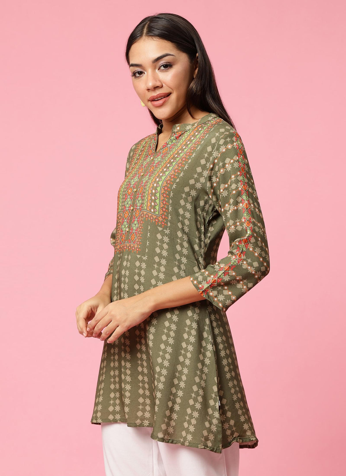 Women Olive Geometric Printed Tunic.