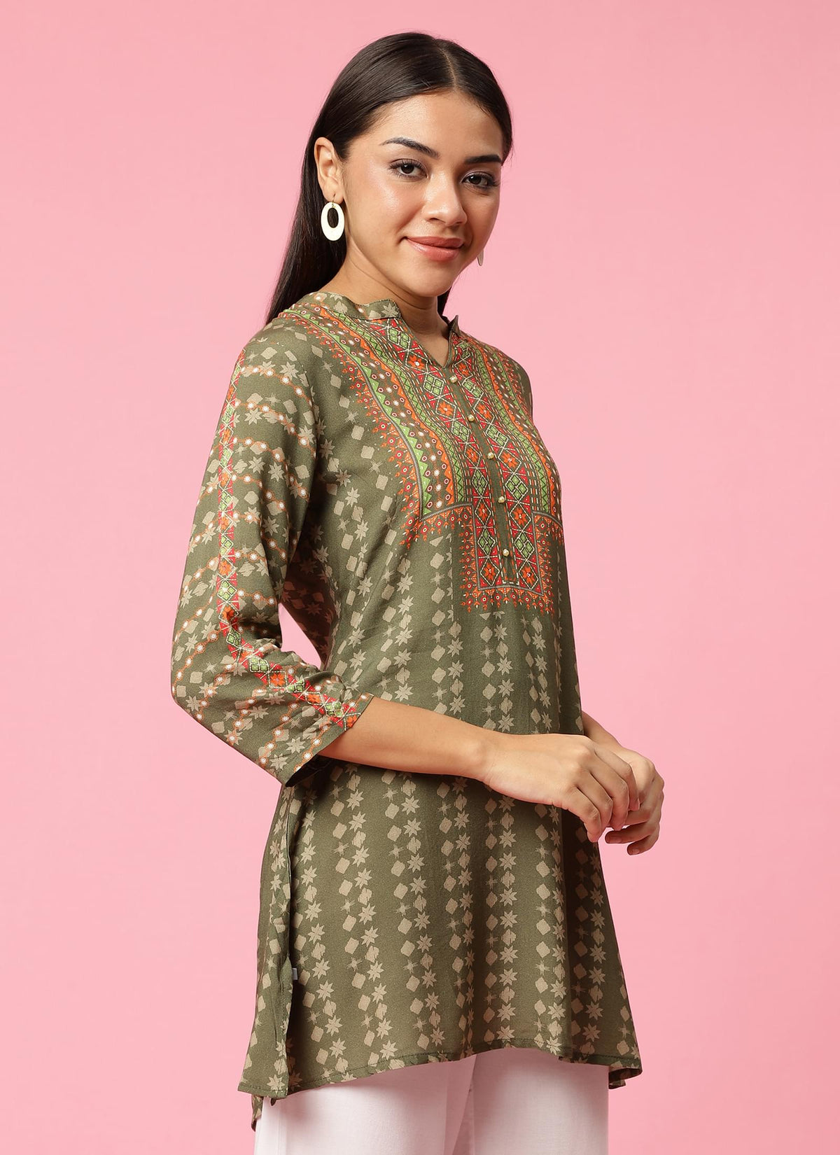 Women Olive Geometric Printed Tunic.