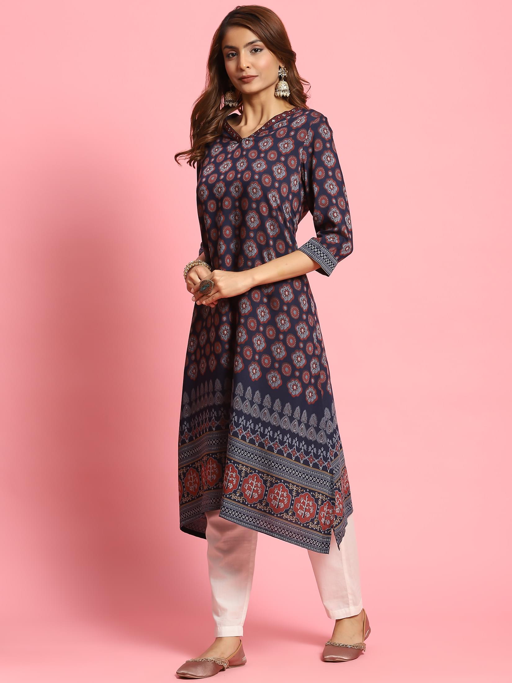 Women Navy Blue Butti Printed Kurta.