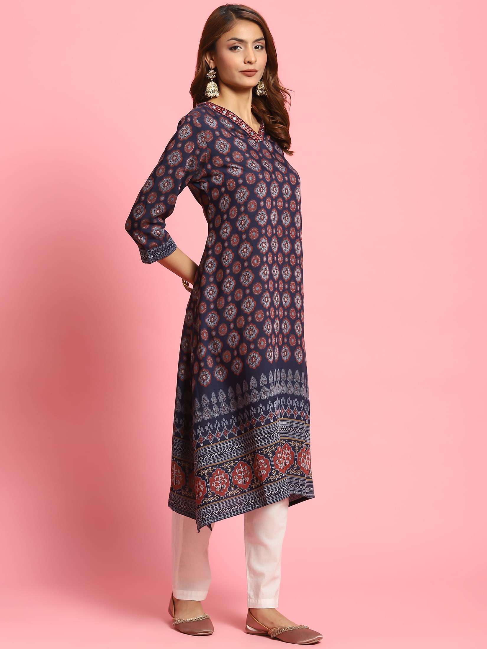 Women Navy Blue Butti Printed Kurta.