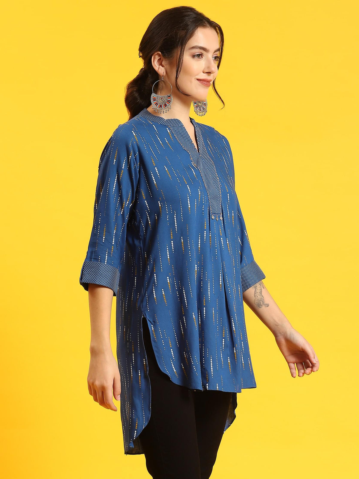 Women Blue Printed Tunic.