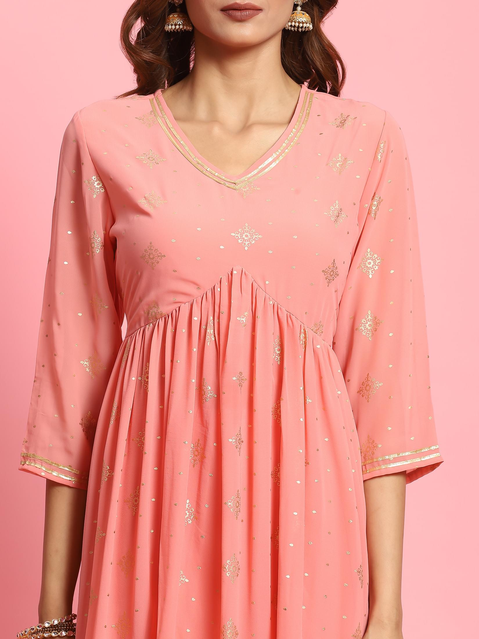 Women Peach Butti Printed Kurta Trouser Dupatta.