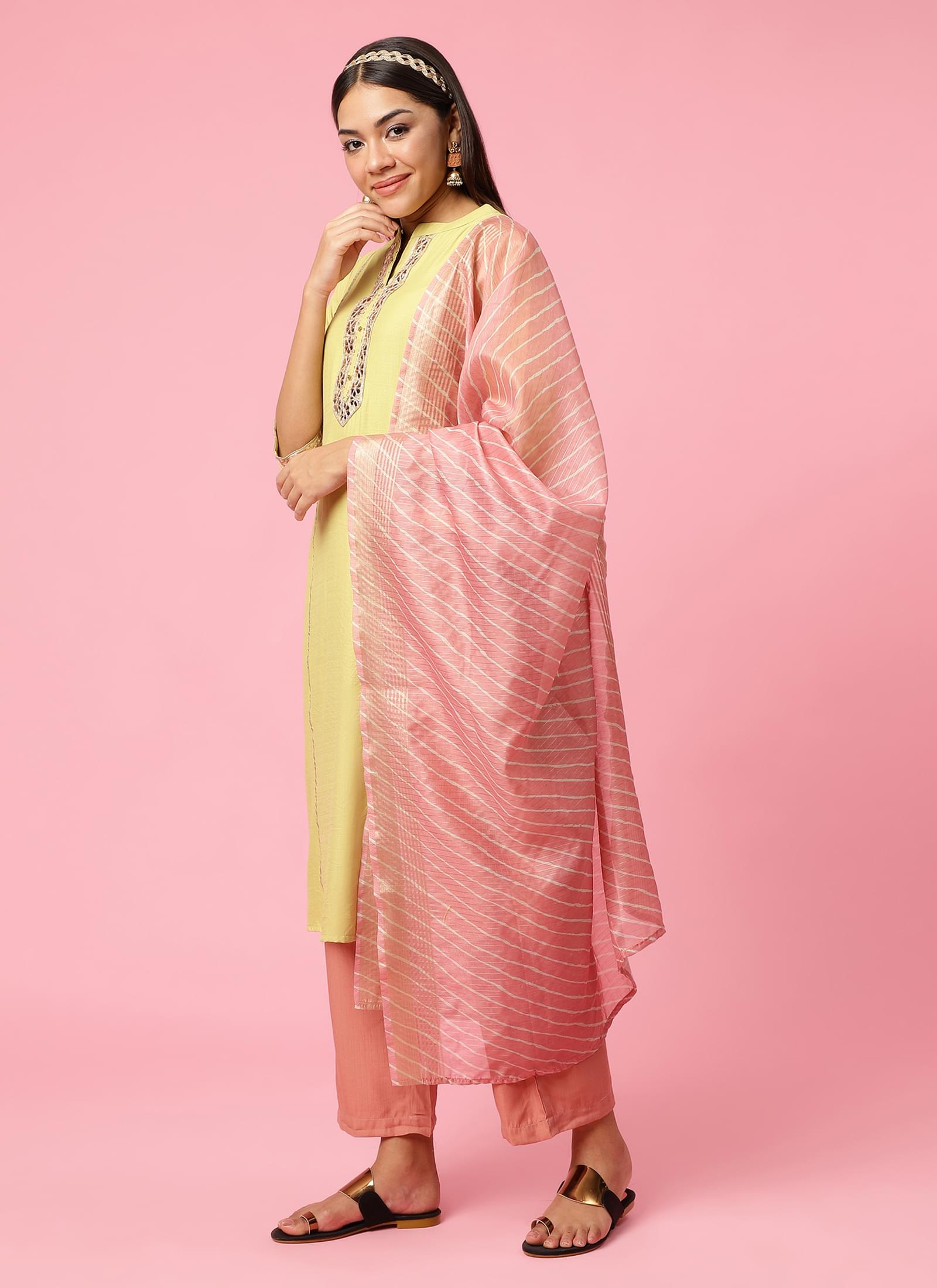 Women Green Solid Kurta Trouser Dupatta.