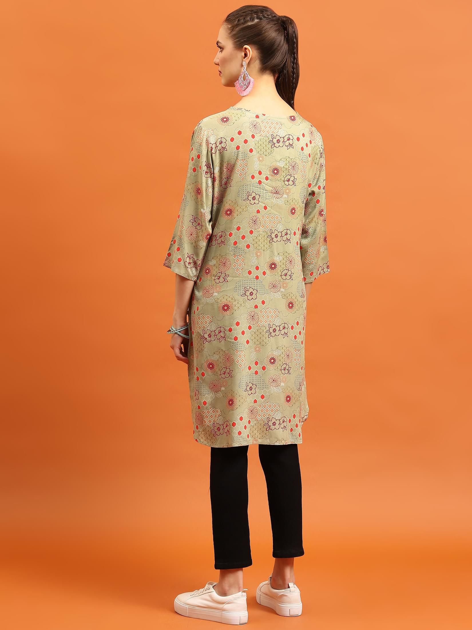 Women Grey Floral Printed Kurti.
