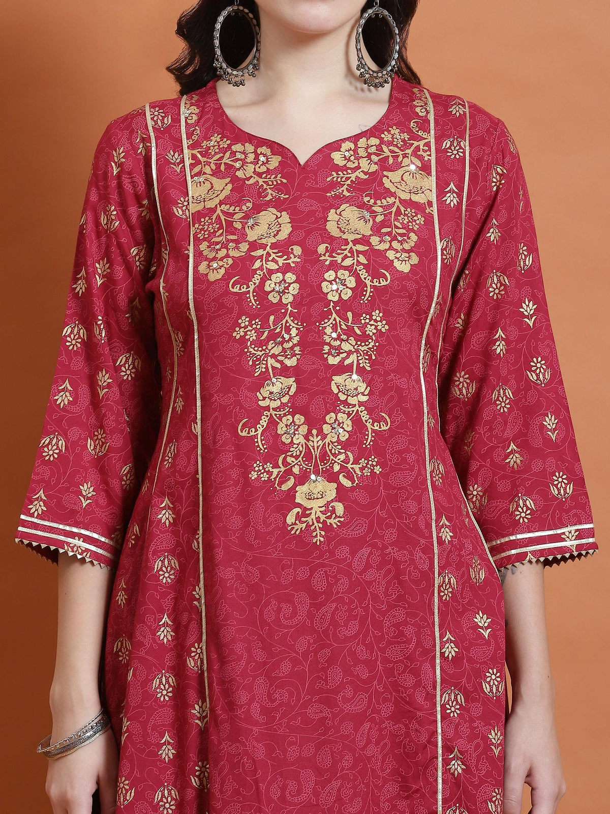 10766MAROON_closer
