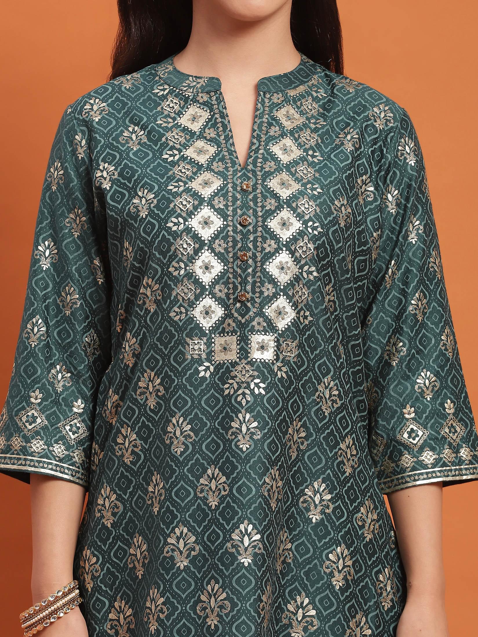 Women Blue Floral Print Kurta.