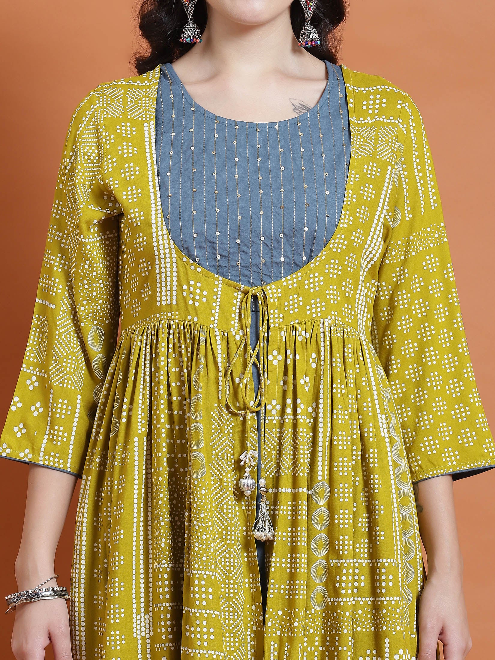 10792STEELBLUE_closer