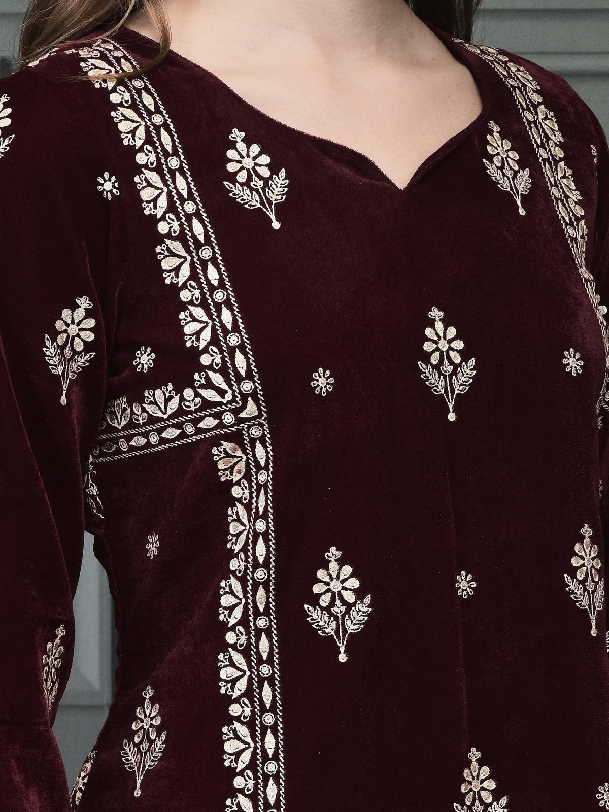 10799RBURGUNDY_closer_14e83b46-1677-47c8-aec7-cacf966436e1