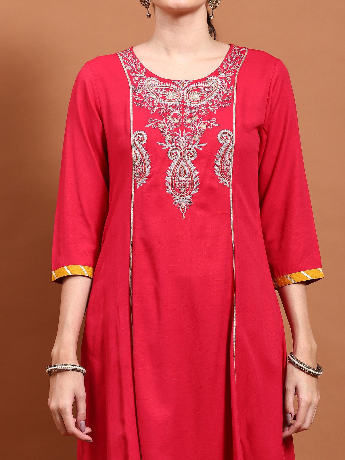 Women Fuchsia Embroidered Kurta Trouser Dupatta.