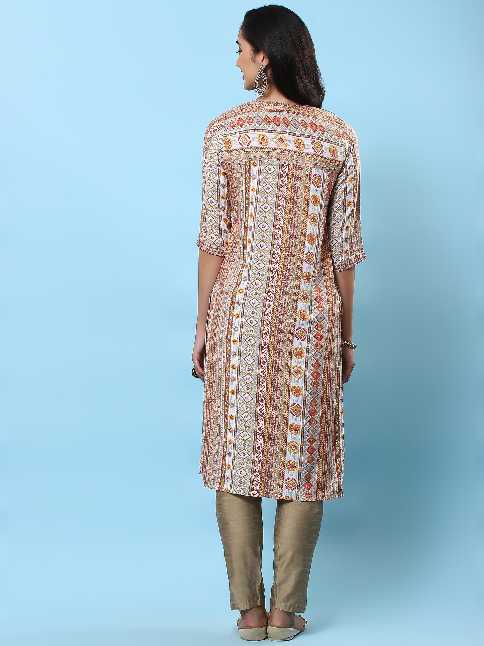 Women White Printed Kurta.