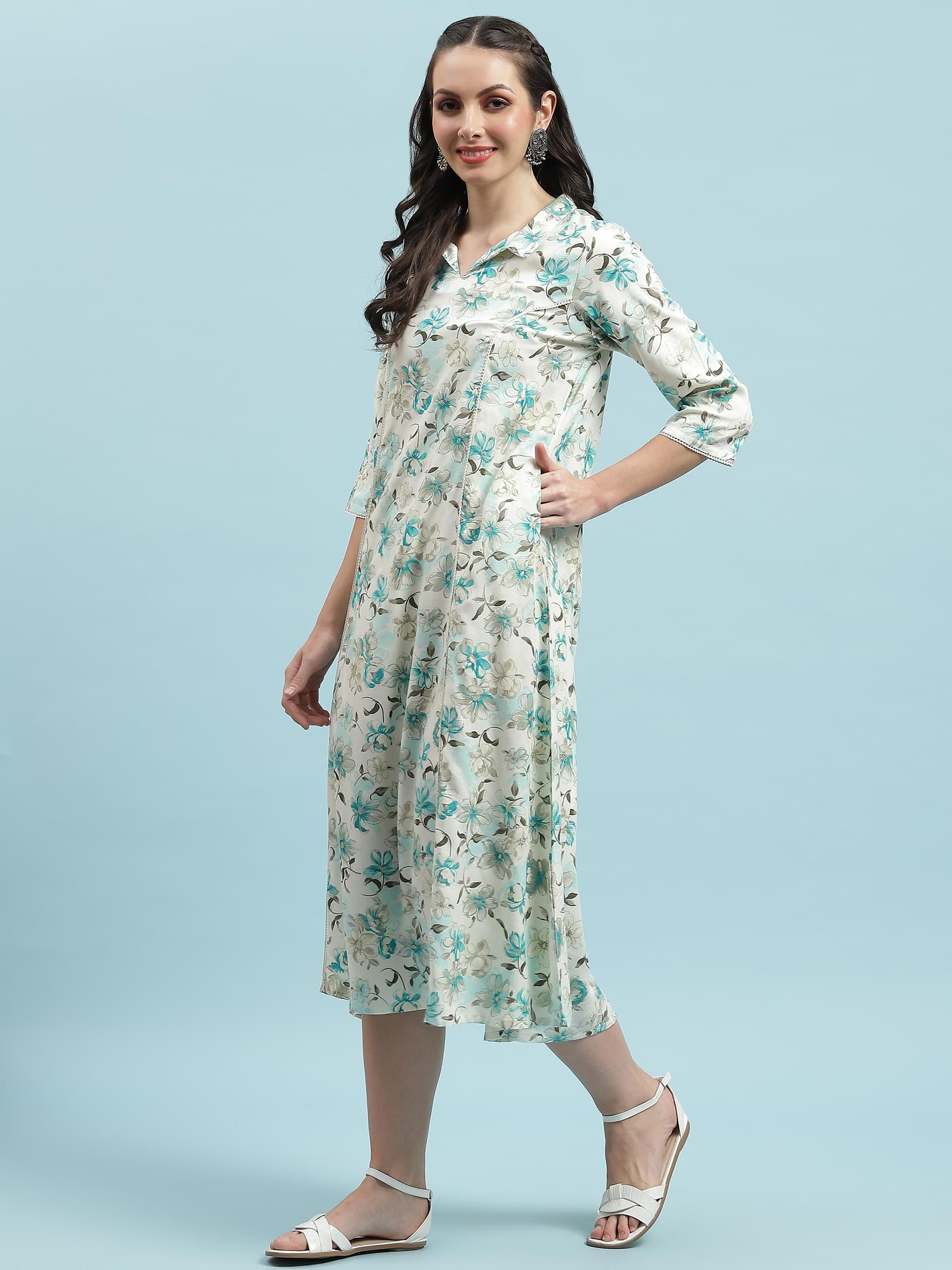 Women Blue Floral Print Dress.