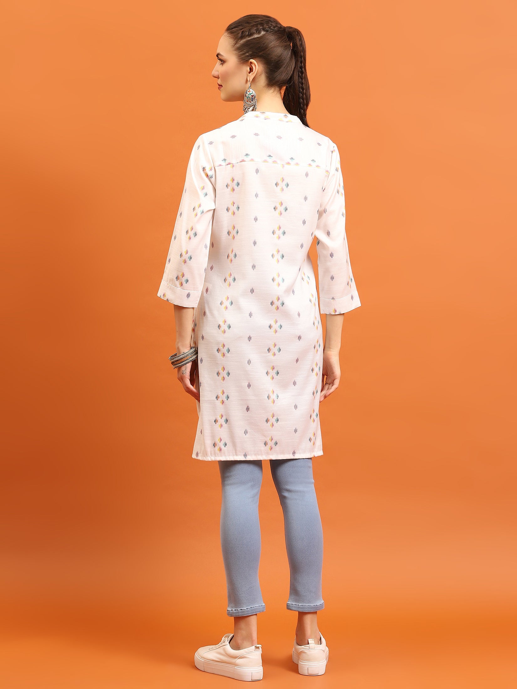 10883WHITEMULTI_back