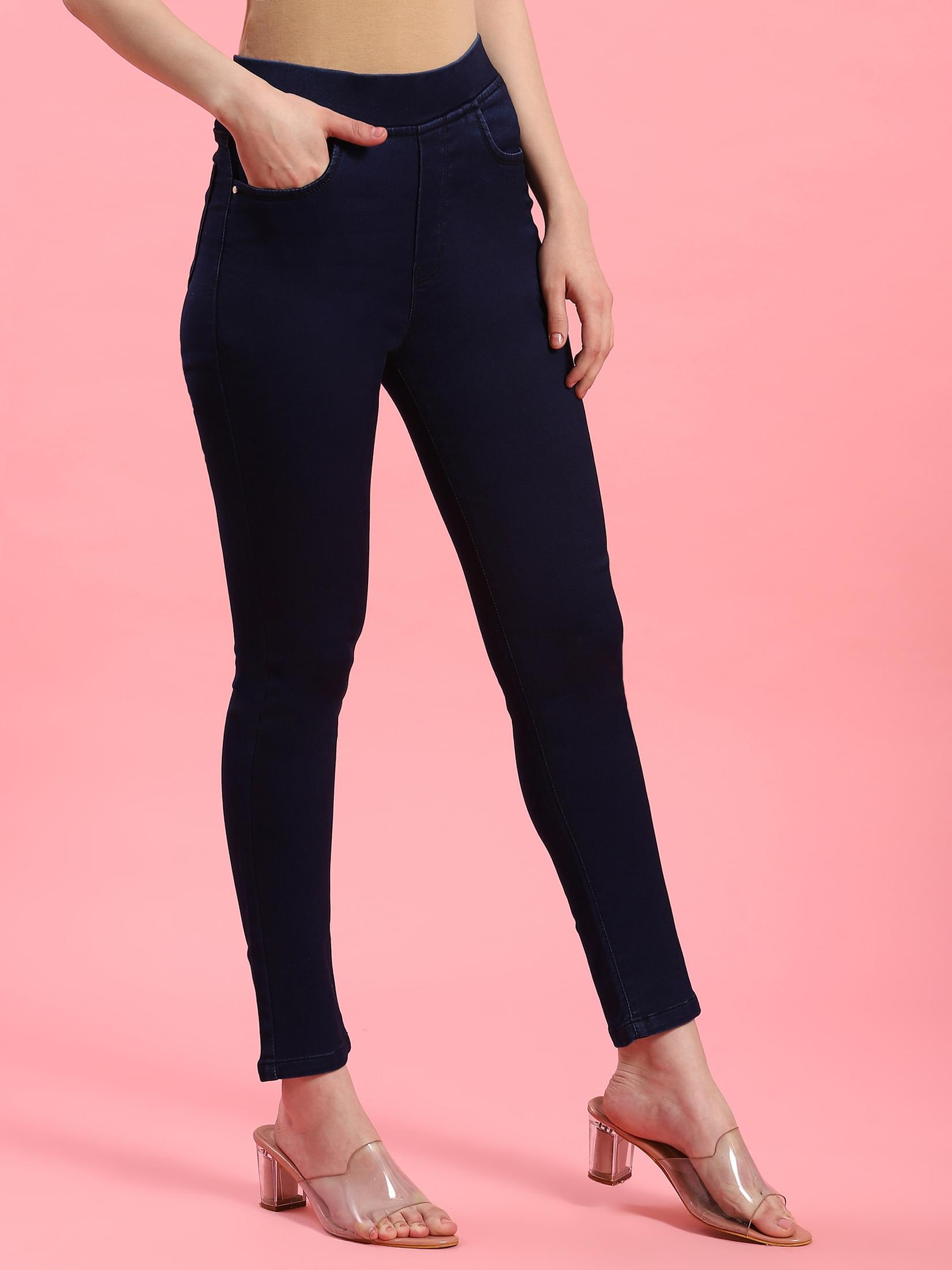 Women Denim Blue Narrow Jegging.