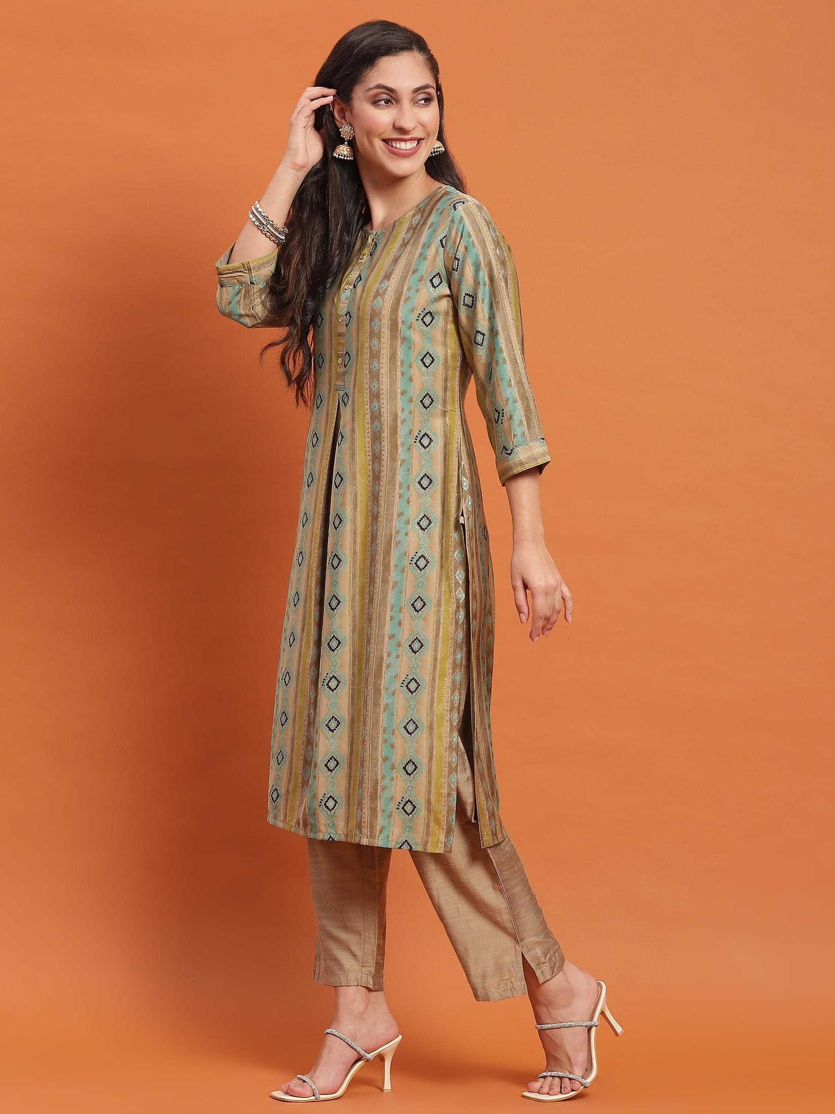 Women Olive Geometric Print Kurta.