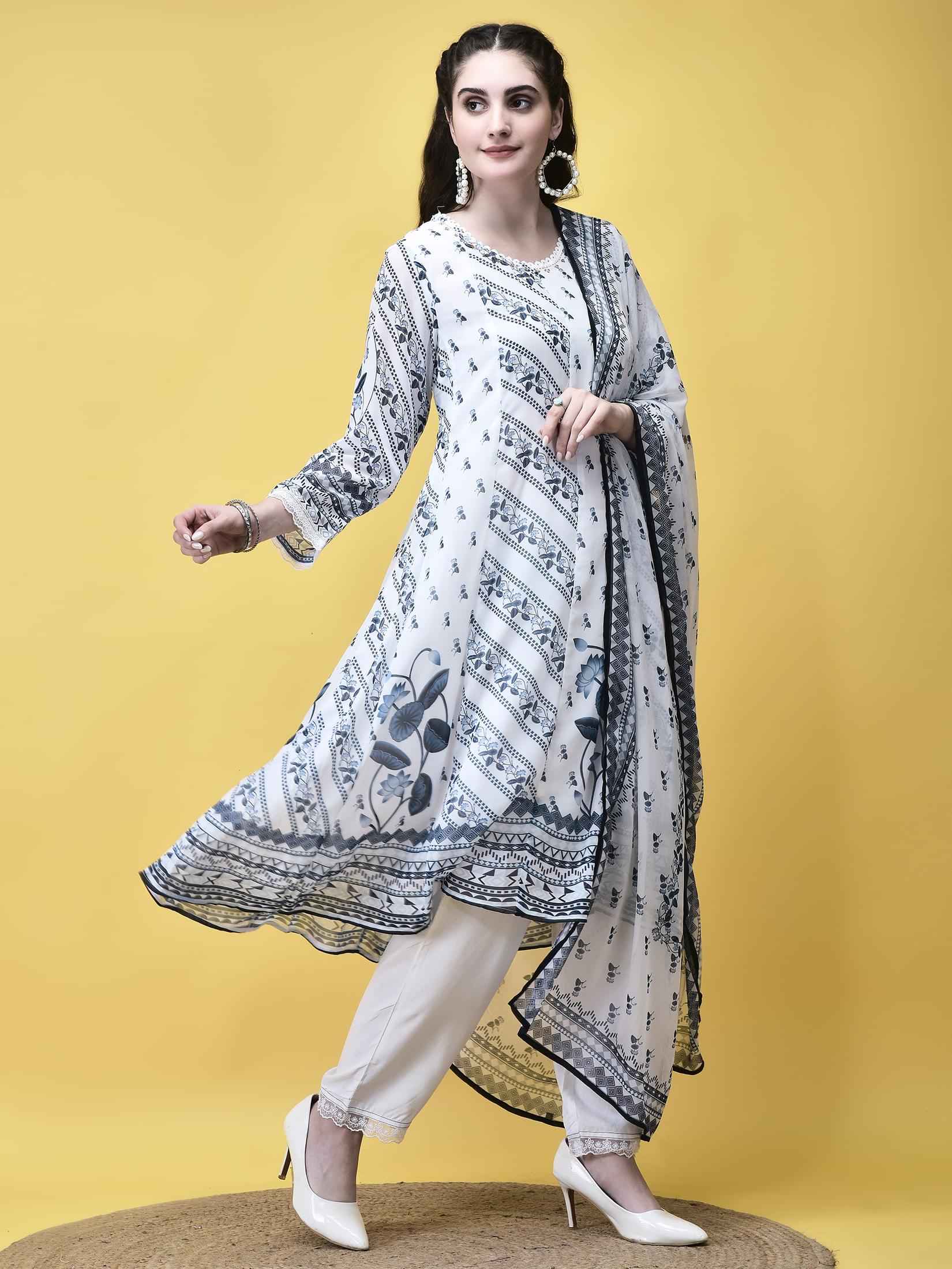 Women Georgette White and Navy Floral Print Kurta Trouser Dupatta.