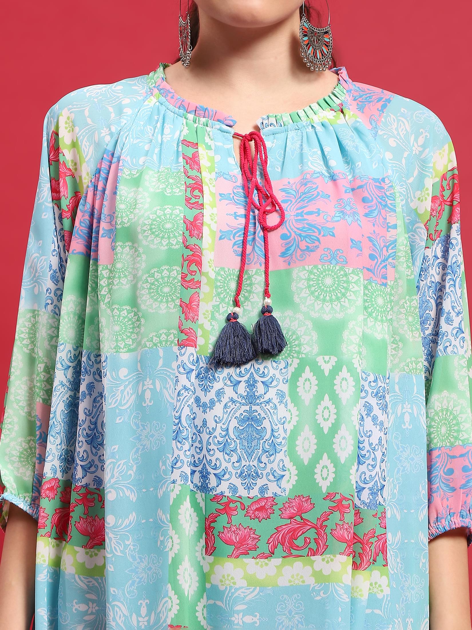 Women Georgette Multicolor Abstract Print Tunic.