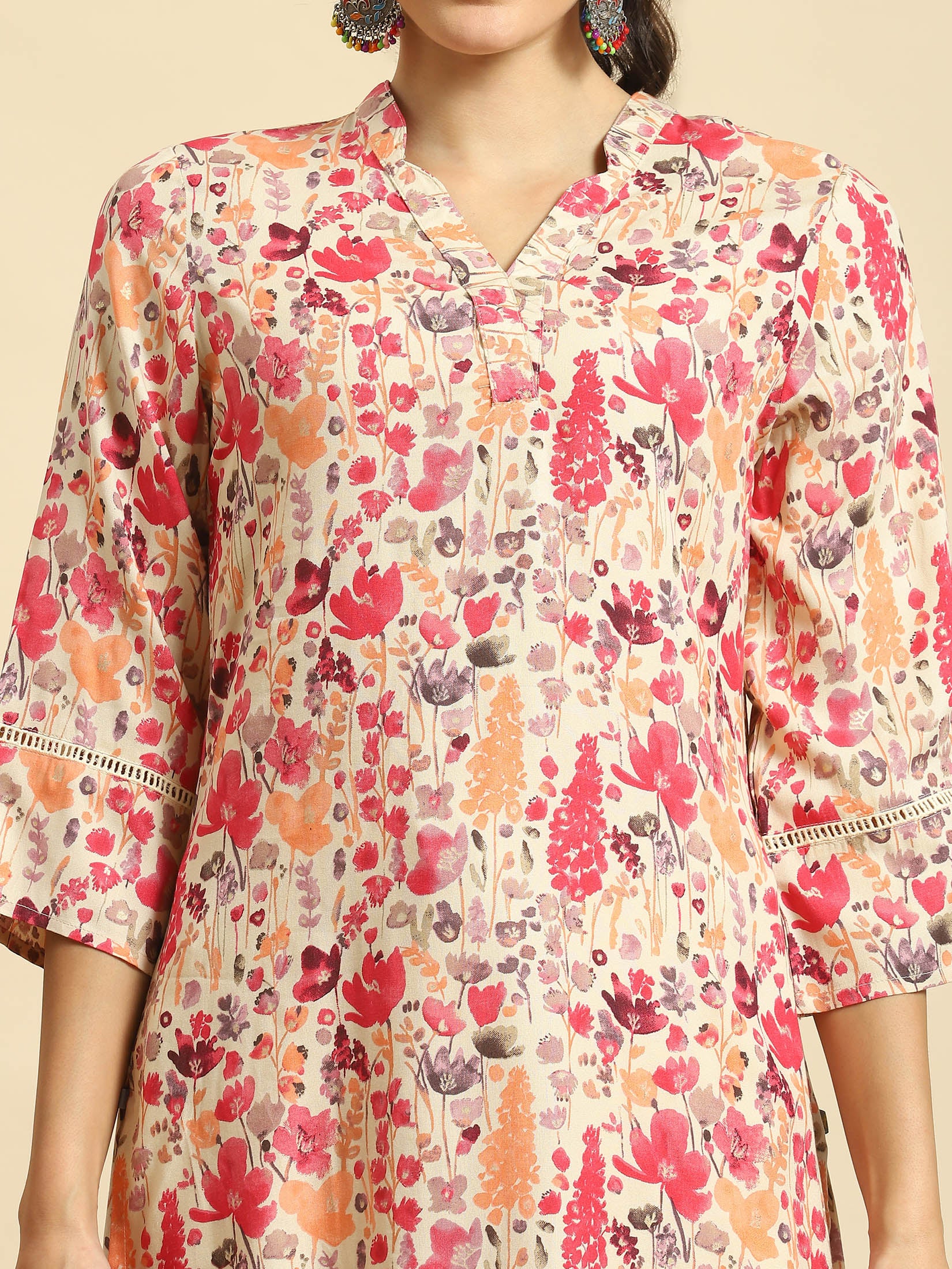 12124CREAMPINK_closer