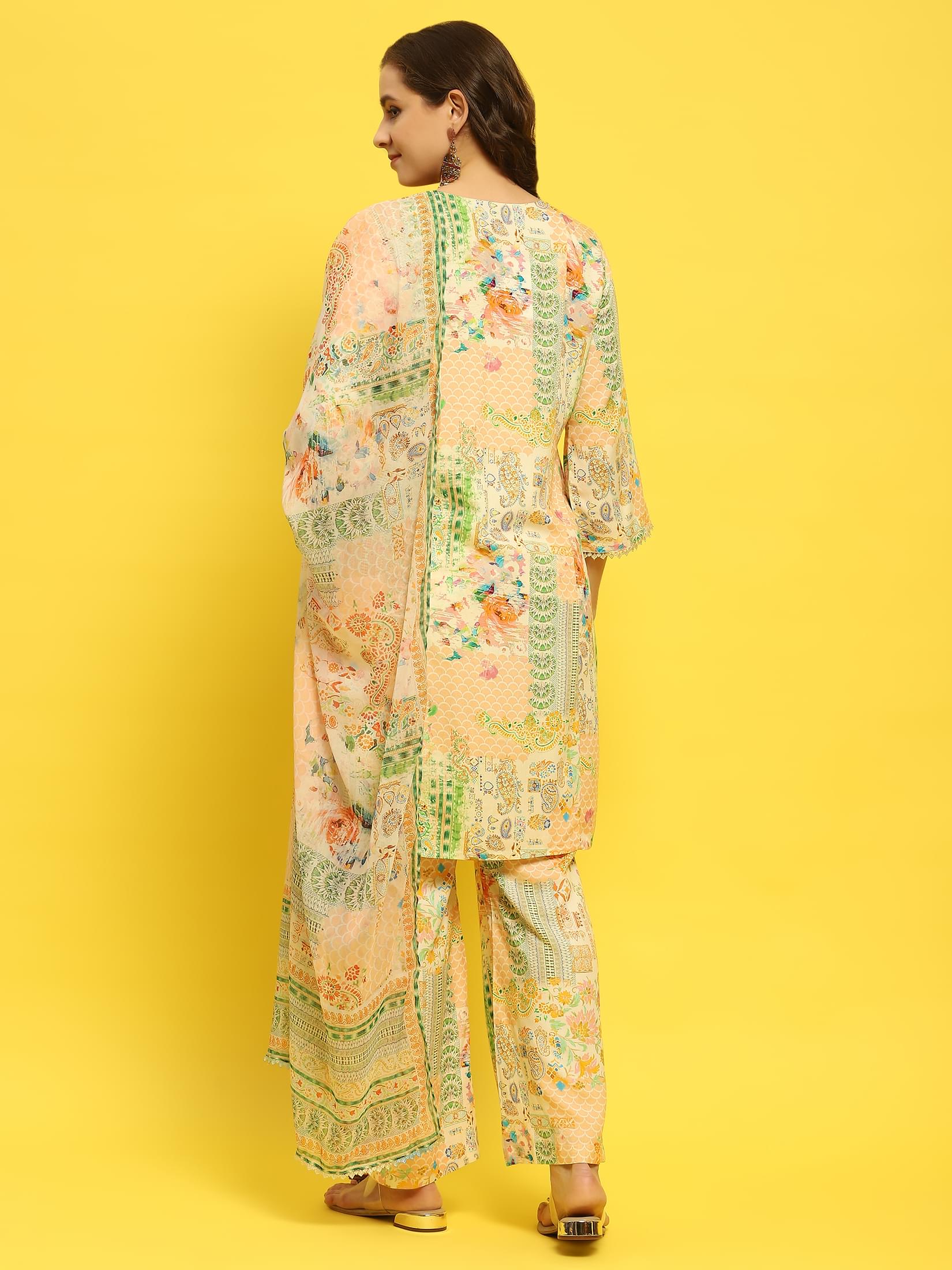 Women Liva Rayon Multicolor Abstract Print Kurta Comfort Pant Dupatta.