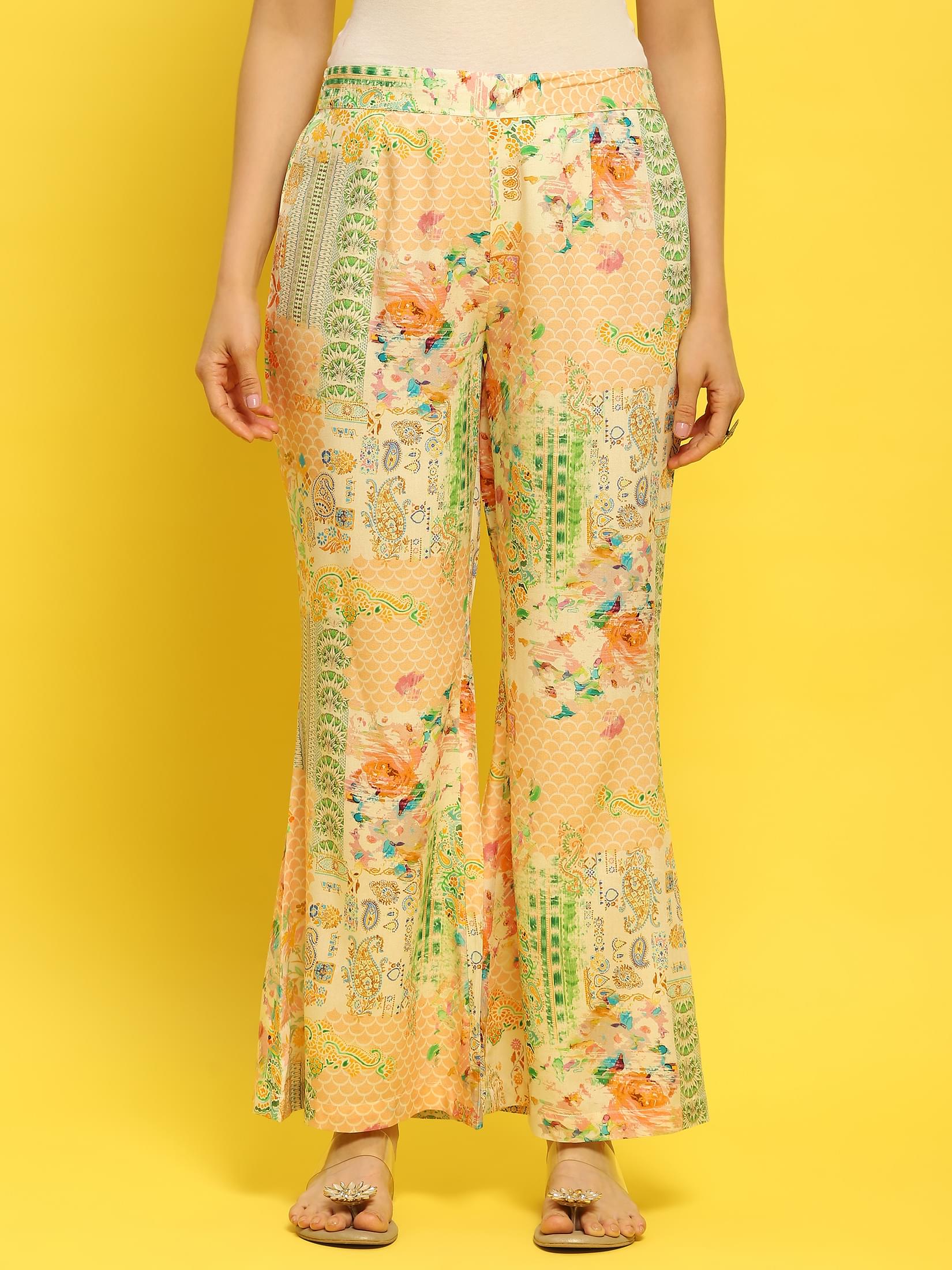Women Liva Rayon Multicolor Abstract Print Kurta Comfort Pant Dupatta.