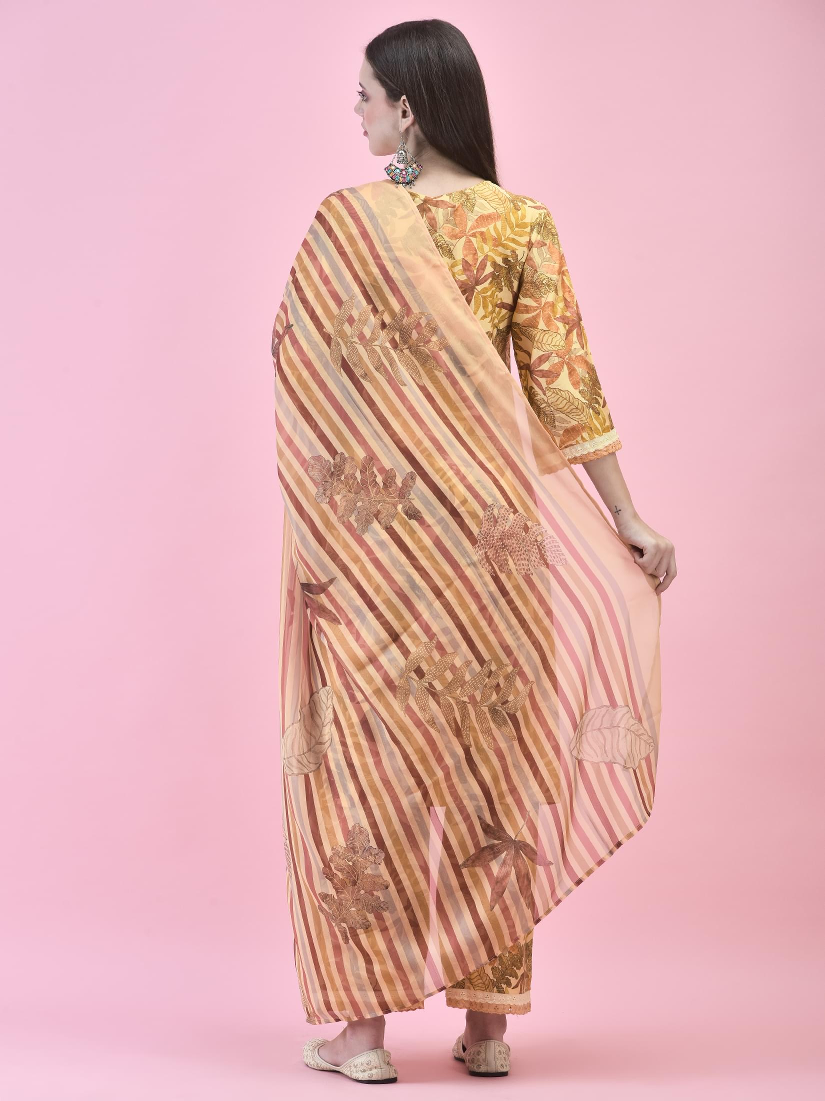 Women Liva Rust Floral Print Kurta Comfort Pant Dupatta.