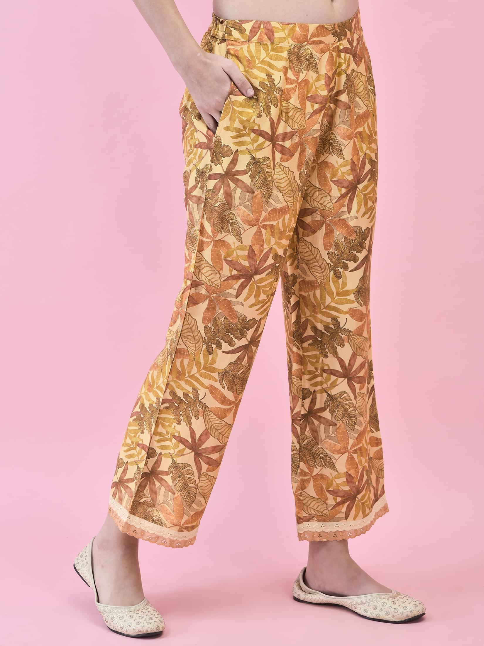 Women Liva Rust Floral Print Kurta Comfort Pant Dupatta.