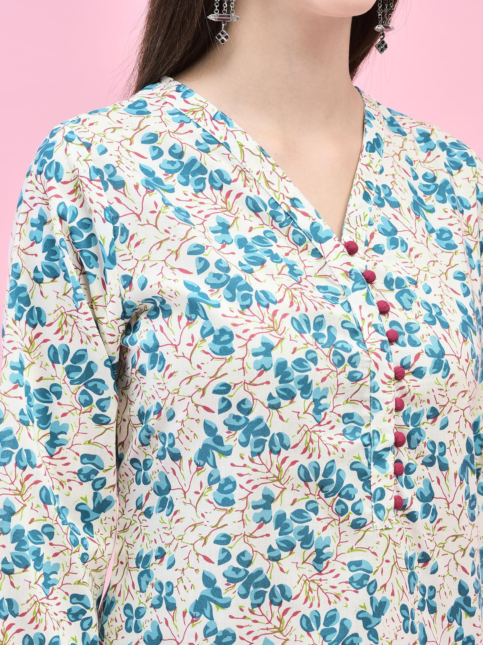 Women Cotton Multicolor Floral Print Kurta Trouser Dupatta.