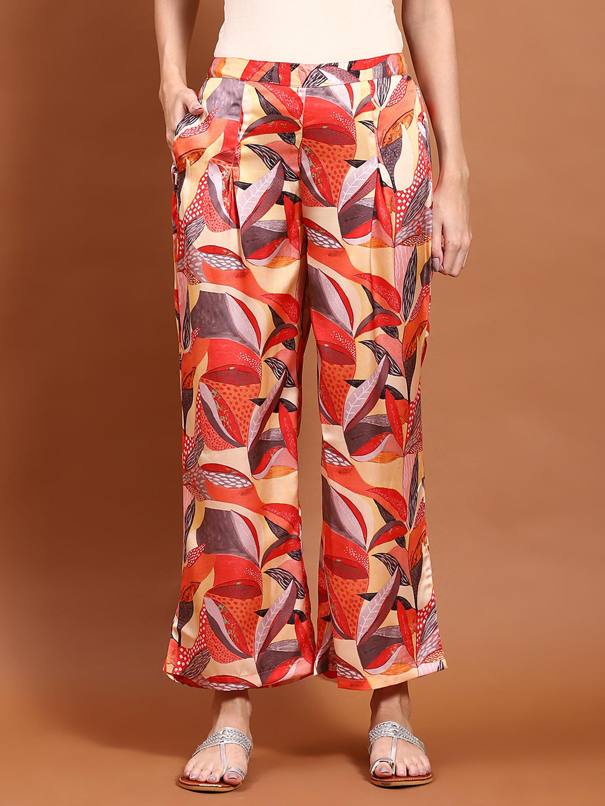 Women Multicolor Tropical Print Co-Ord Set.