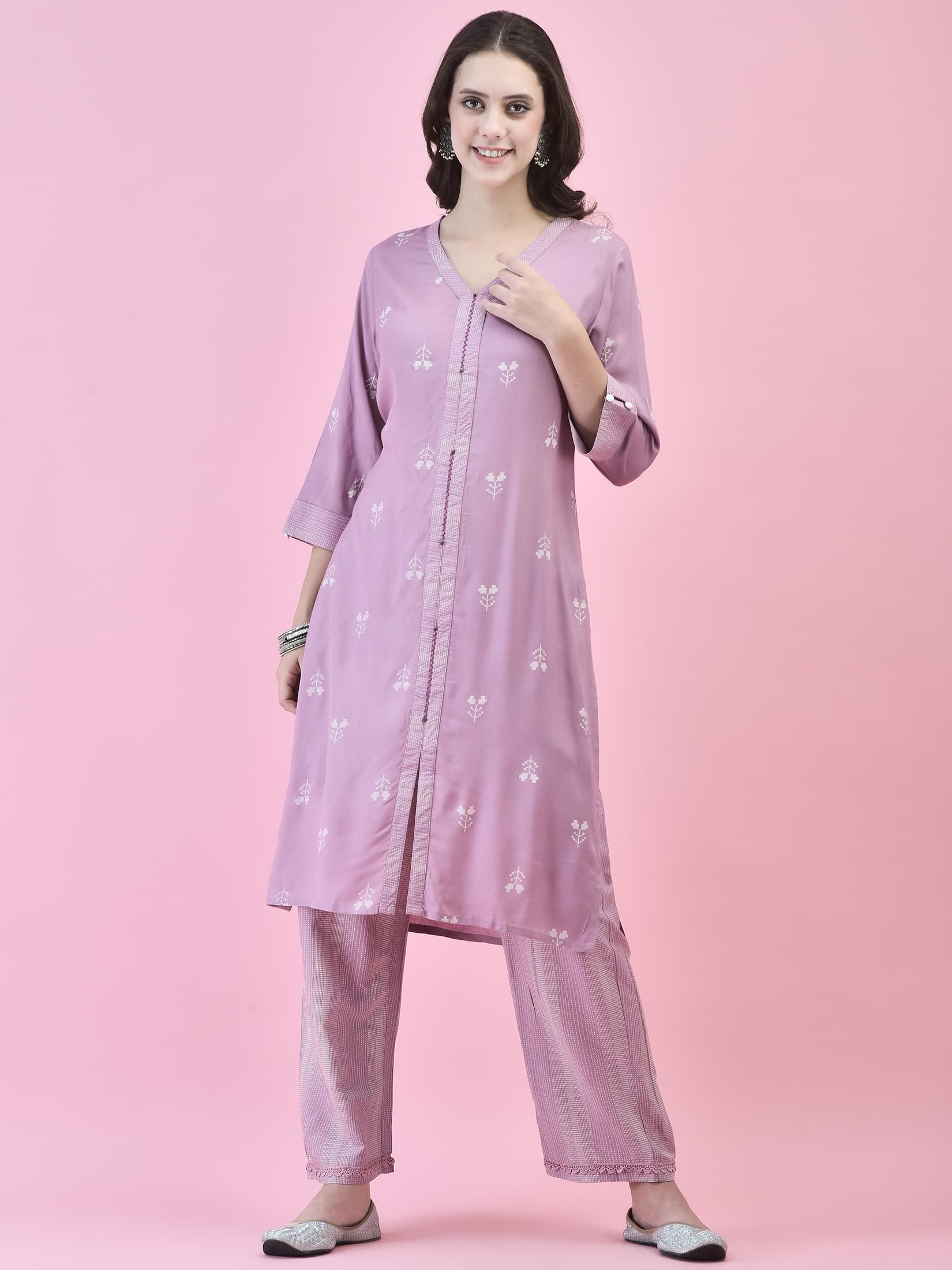 Women Liva (Rayon) Lilac Printed Kurta Comfort Pant Dupatta.