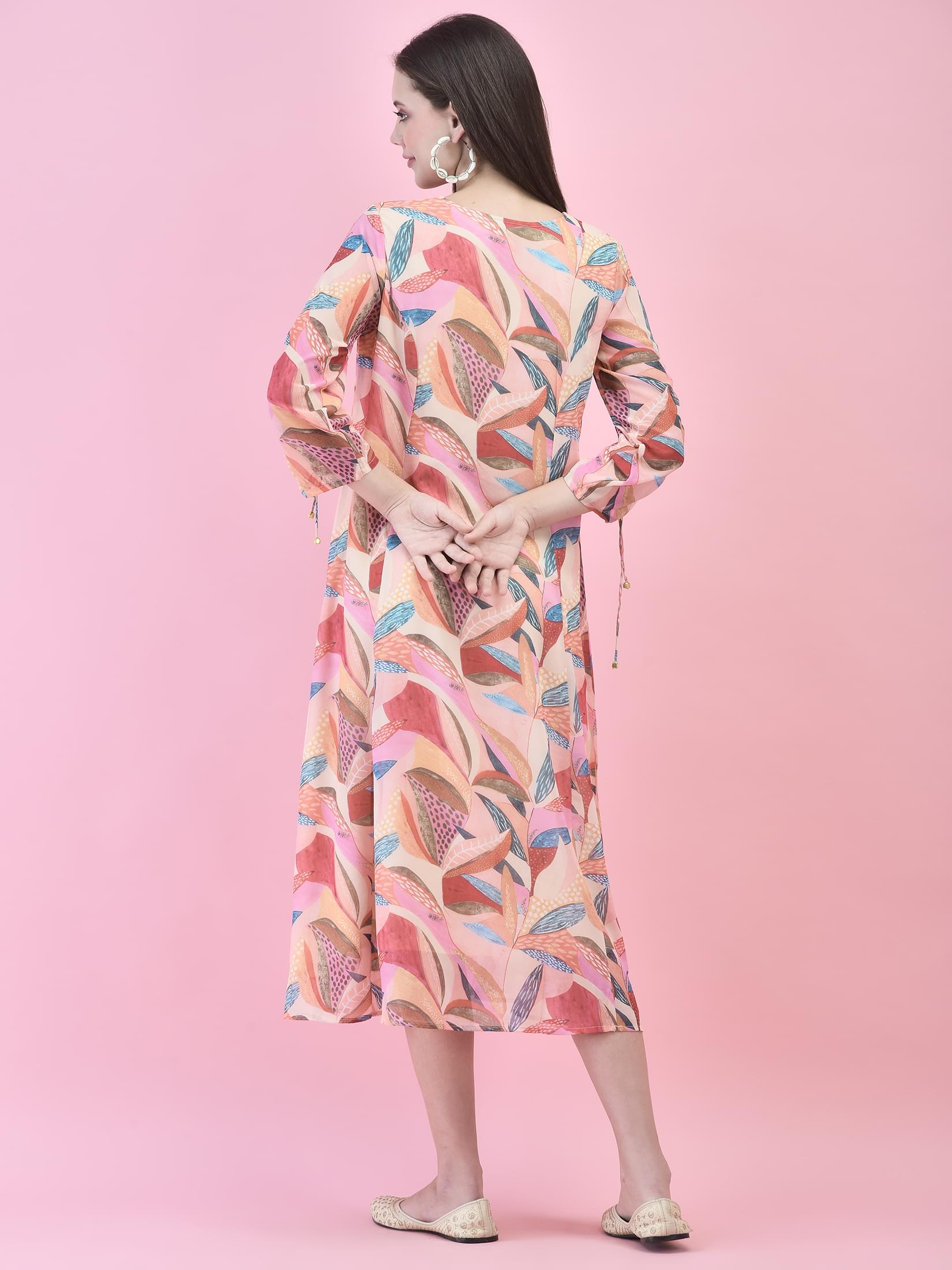 Women Georgette Multicolor Floral Print Dress.