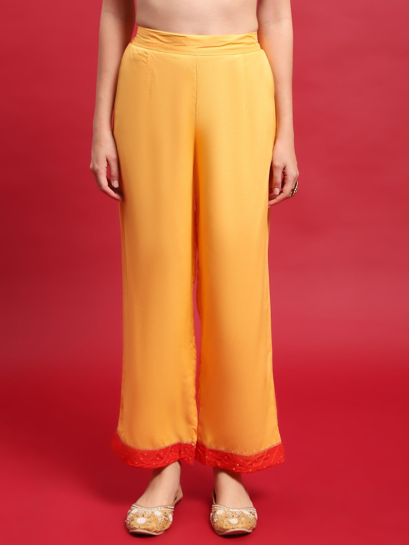 12197YELLOW_bottom_7f56eec4-d321-46c5-a029-118d2c1f85e7